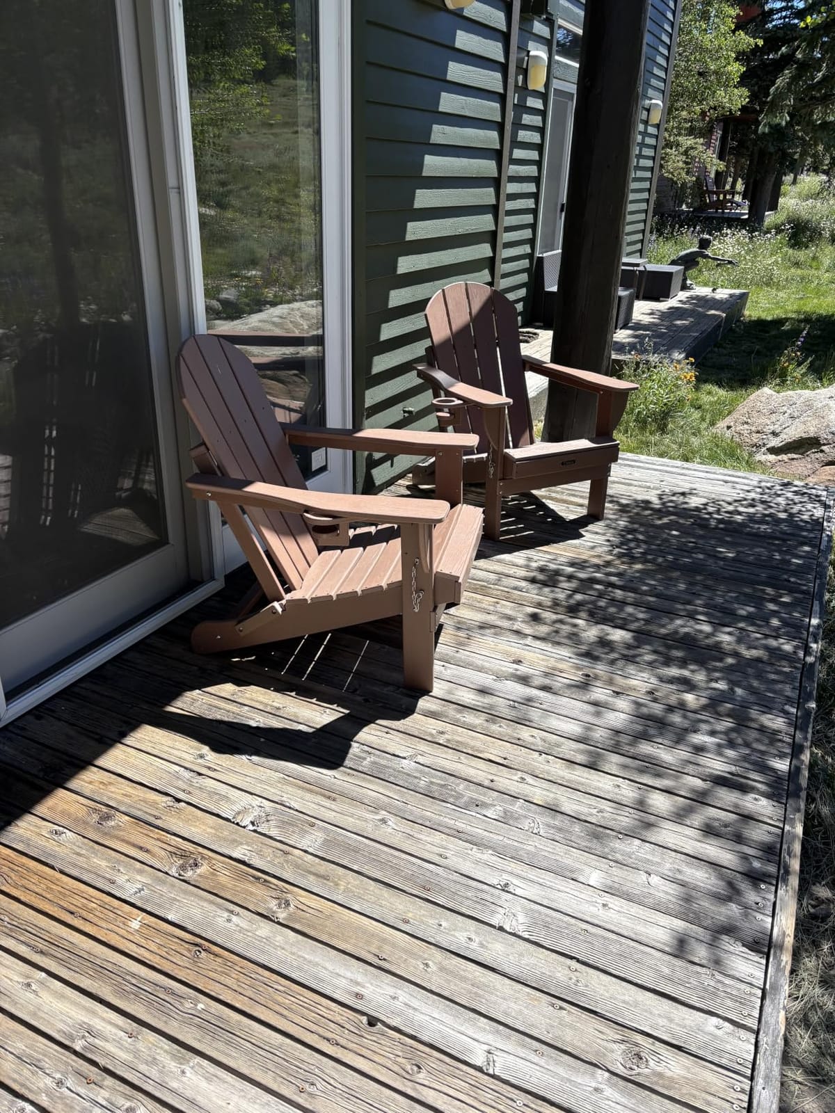 Ciokea Folding Adirondack Chair Wood Texture for Patio, Weather Resistant, Plastic Fire Pit Chair with Cup Holder, Lawn Chair for Outdoor Porch Garden Backyard Deck (Black) customer photo 2