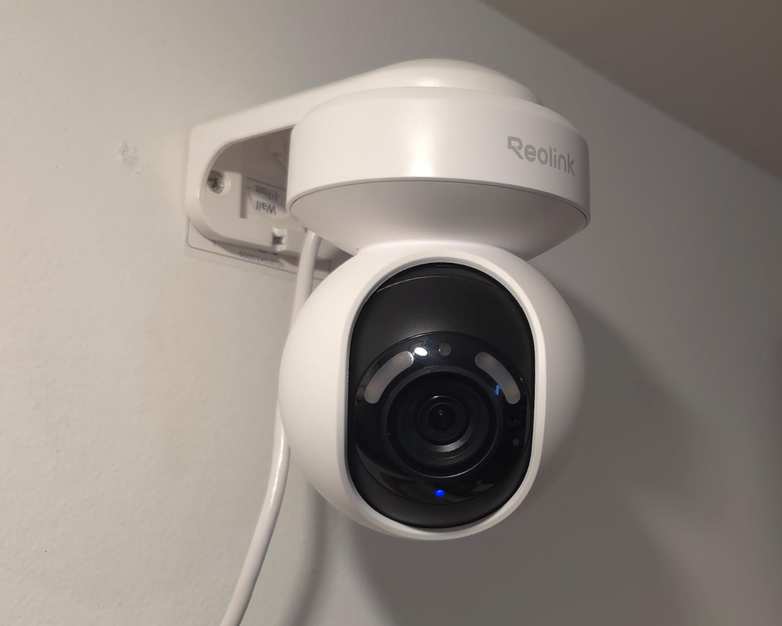REOLINK 16CH 12MP Security Bullet Camera System with 4TB HDD RLK16-1200B8-A customer photo 1