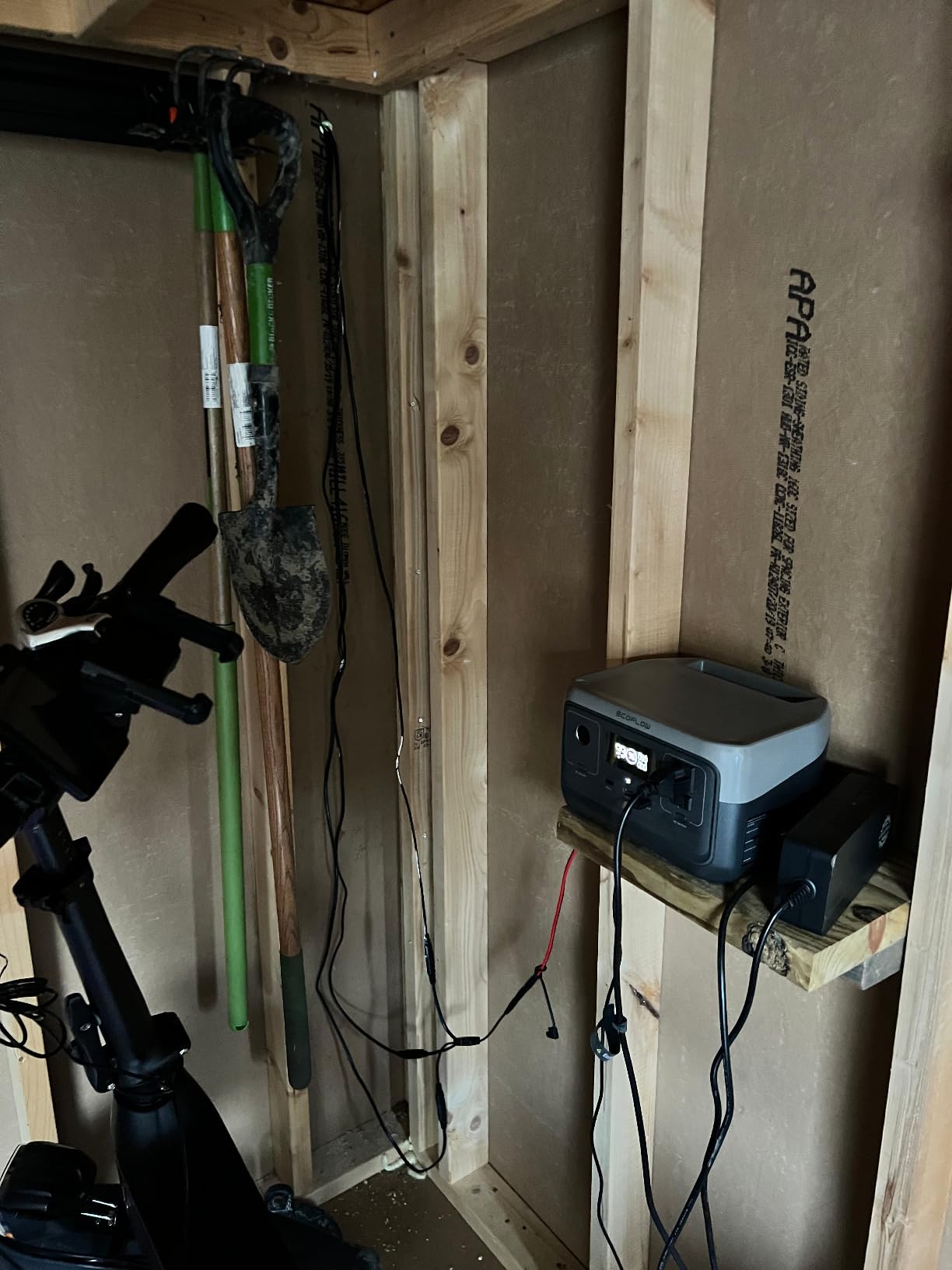 EF ECOFLOW Portable Power Station RIVER 2, 256Wh 300W customer photo 2
