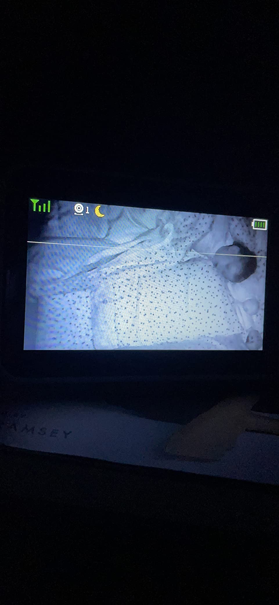 VTech Baby Monitor No WiFi, 2 Cameras & Remote Pan-Tilt-Zoom for Twins & Two Rooms – Hack-Proof, 17Hr Battery, 1000ft Range, Auto Night Vision, Temperature Sensor | VM924-2 customer photo 1