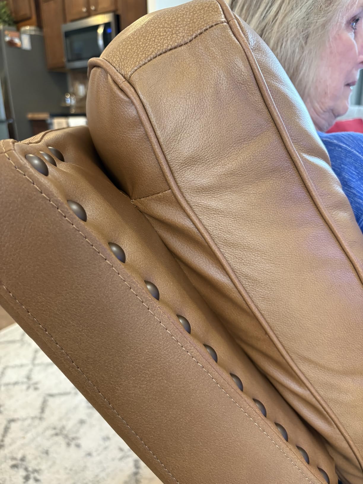 HULALA HOME Genuine Leather Manual Recliner with Solid Wood Legs, Saddle | Premium Top Grain Leather, Mid Century Modern Style, Push Back Recliner with Nailhead Trim, Adjustable Backrest & Footrest customer photo 1