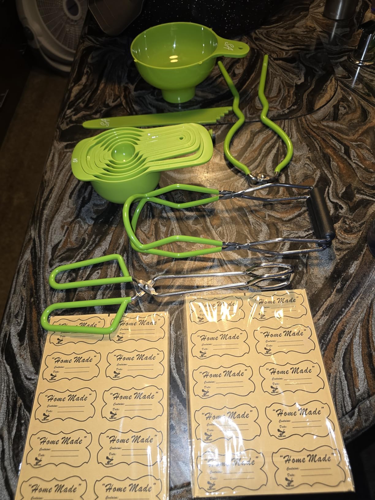 Canning Supplies-24 Qt. Water Bath Canning Pot with Rack & Lid -Starter Kits Set for Beginners - Stainless Steel Water Bath Canner Kit & Rack-Rack, XL Ladle, Measuring Cups, Kitchen Funnel by Supa Ant customer photo 2