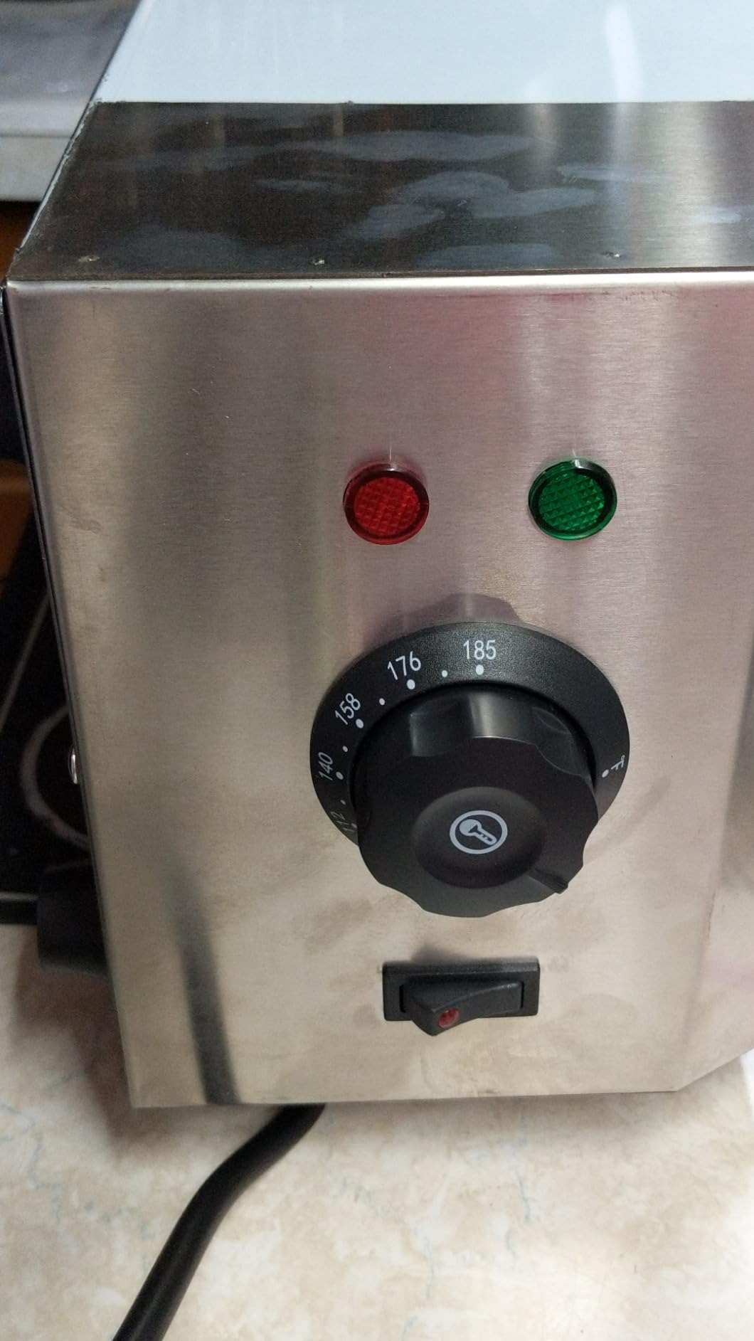 WICHEMI Chocolate Tempering Machine Chocolate Melter Warmer 2 Tanks 9lbs | 304 SS, 2x2kg Pots, Water-Heating, 30-85°C Thermostat, Rust/Corrosion-Proof, For Chocolate, Cream, Milk, Commercial/Home Use customer photo 1