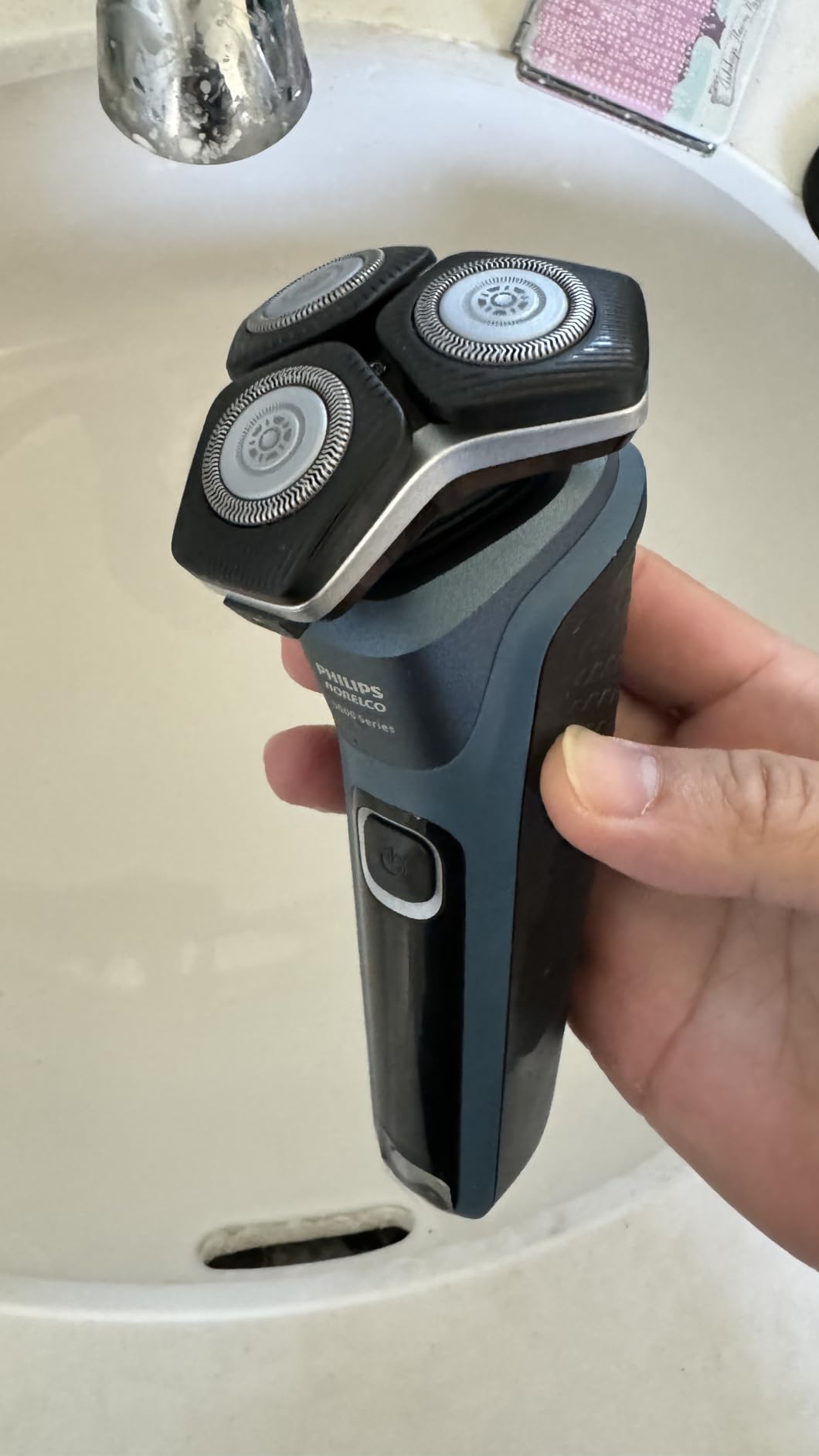 Philips Norelco 5400 Electric Shaver, Storm Blue | 45 Self Sharpening SteelPrecision Blades, 360° Flexible Heads, SenseIQ Technology, LED Display, Pop-up Trimmer, S5880/81 customer photo 1