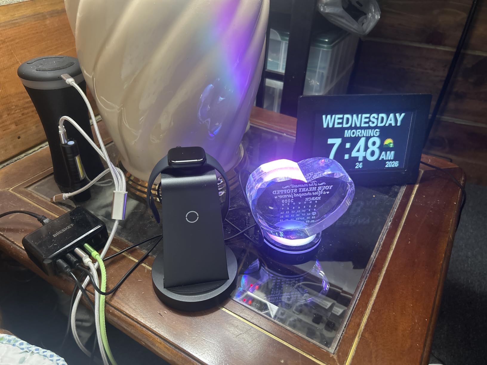 Anlmz 3 in 1 Charging Station - Wireless Charger for Apple Multiple Devices customer photo 1
