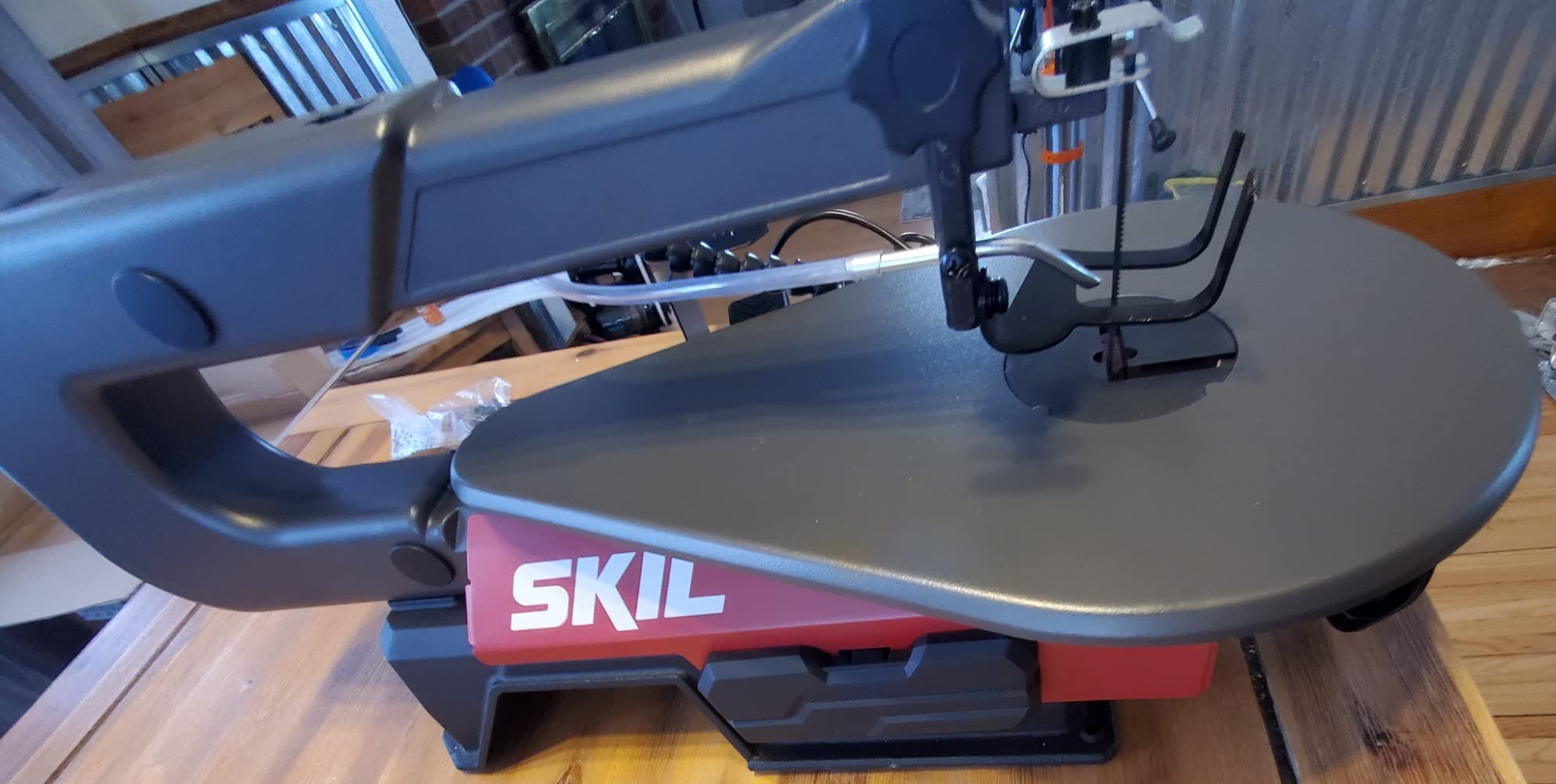 SKIL 1.2 Amp 16 in. Variable Speed Scroll Saw with LED Work Light for Woodworking - SS9503-00 customer photo 2