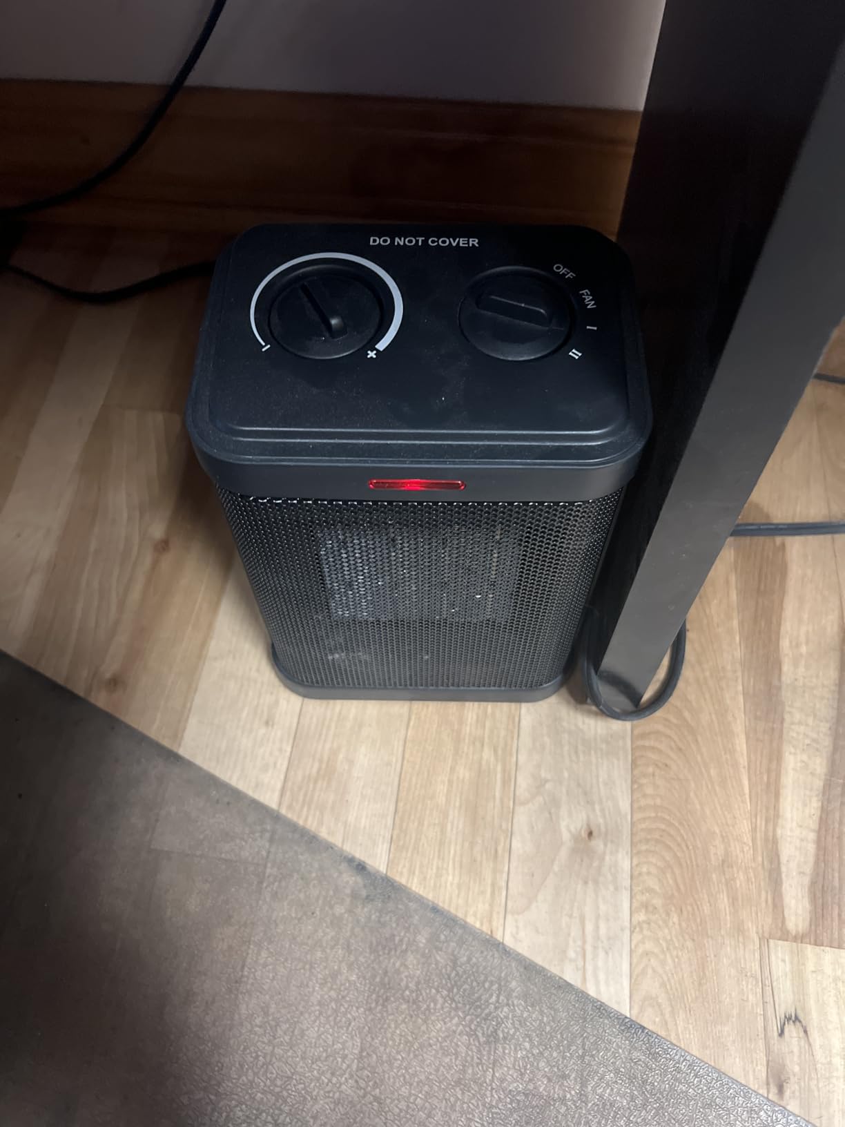 1500W Small PTC Ceramic Space Heater for Indoor Use customer photo 1