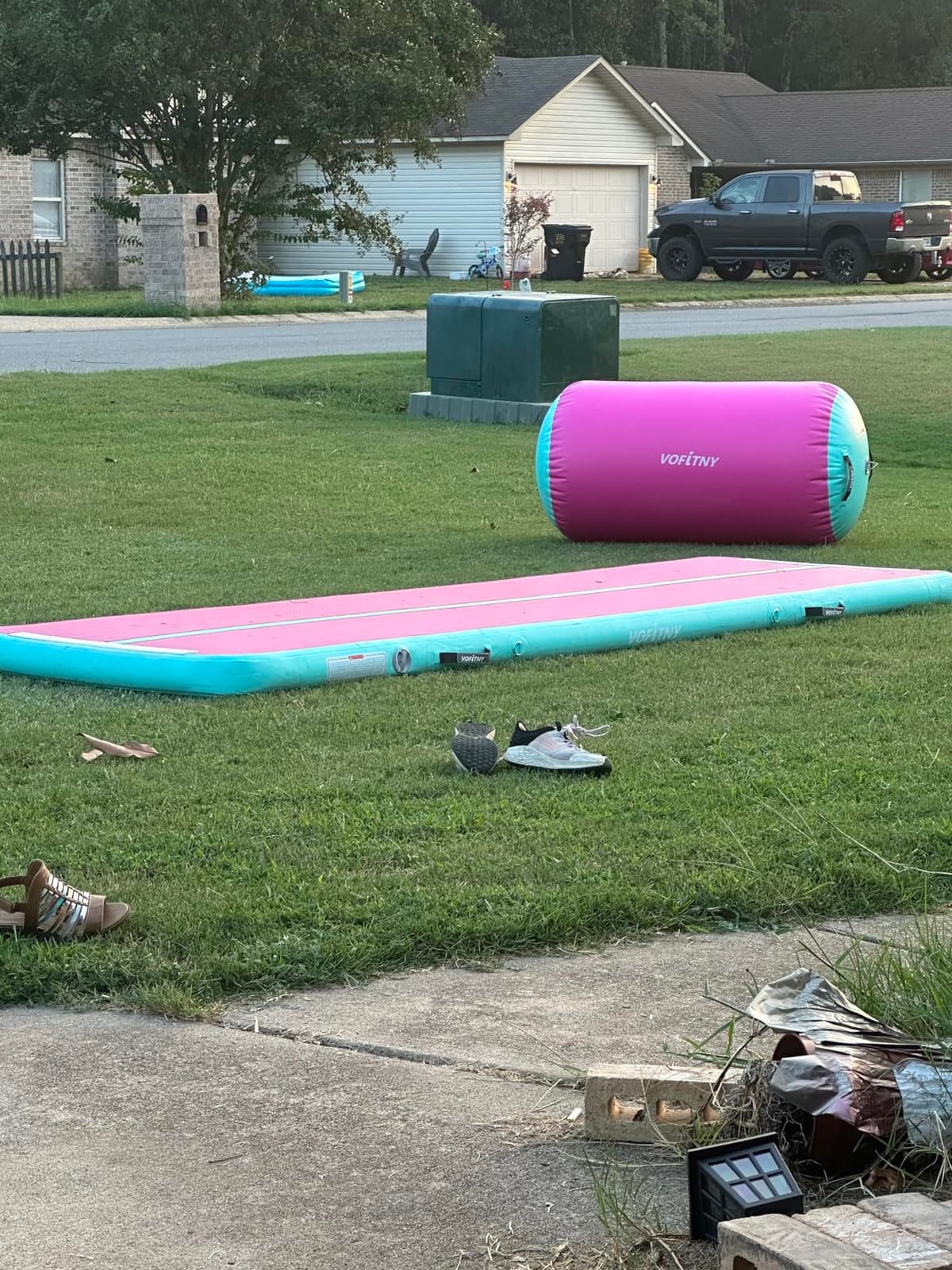 VOFiTNY Inflatable Gymnastics Air mat Tumbling Track for Home | Tumble Track Air Barrel Octagon Roller Mat With Pump for Gym customer photo 2