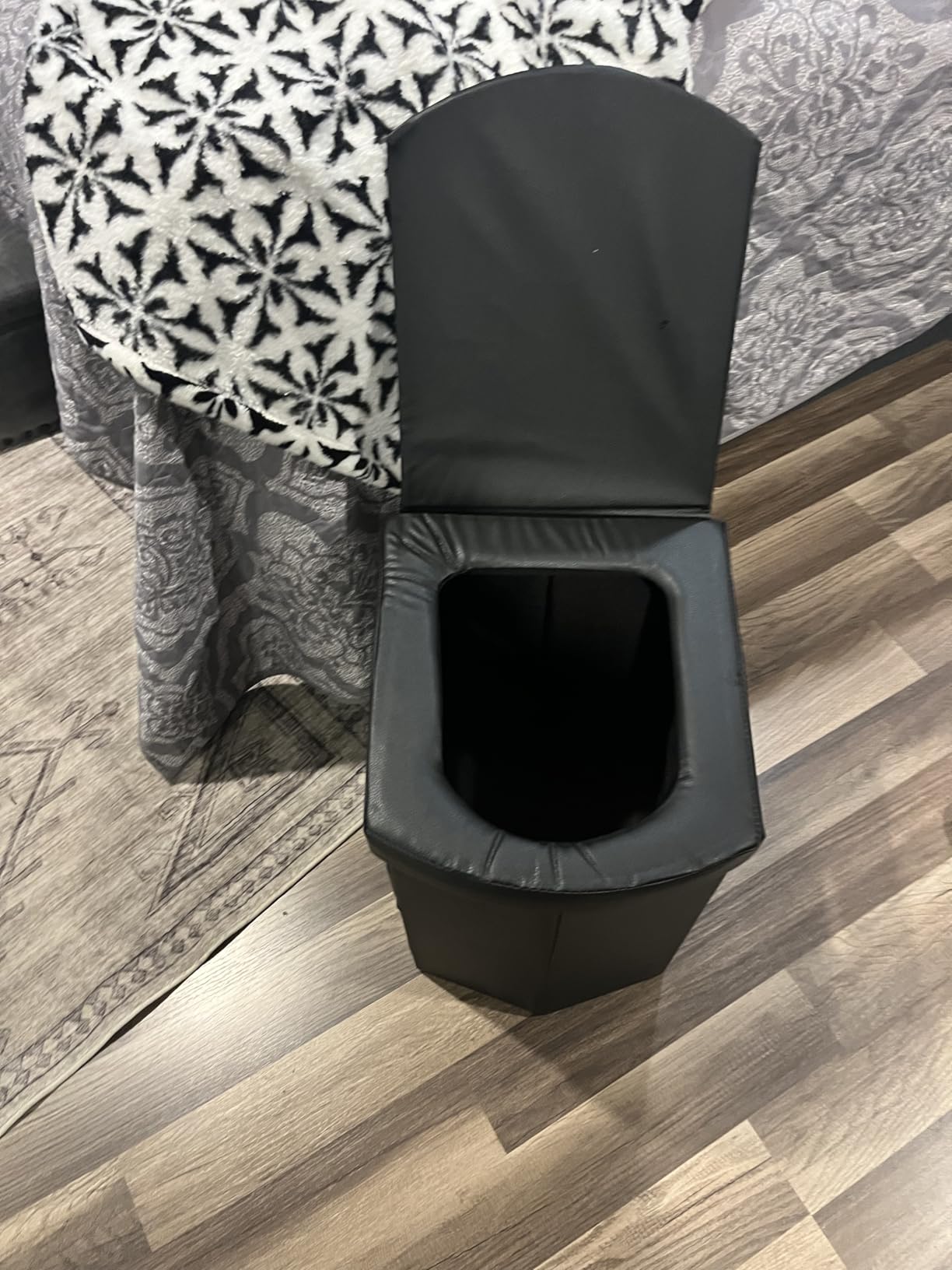 Ann Katy Upgrade XL Portable Toilet for Adults, Extra Large Camping Toilets | Lightweight&Compact Potty with Lid for Adults and Kids, Portable Camping Toilets for Hiking, Beach, Boat, RV and Truck customer photo 1