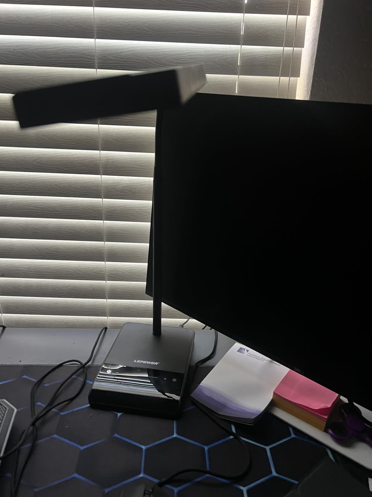 LEPOWER Desk Lamp, 800LM LED for Home Office, True Eye-Caring for Reading | 50 Lighting Modes, 2X Wider Panel, 360° Flexible Gooseneck, Touch Control, 12W Bright Table Lamp for Dorm, Bedroom, Study customer photo 2