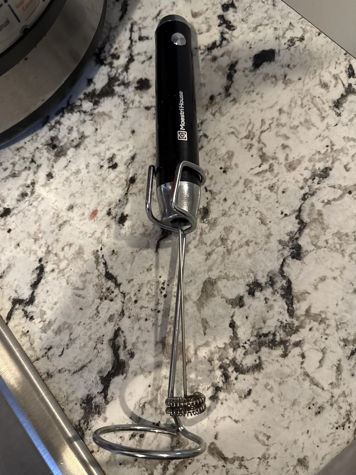 Maestri House LunaFro Rechargeable Milk Frother, Stand & 2 Detachable Whisk customer photo 1