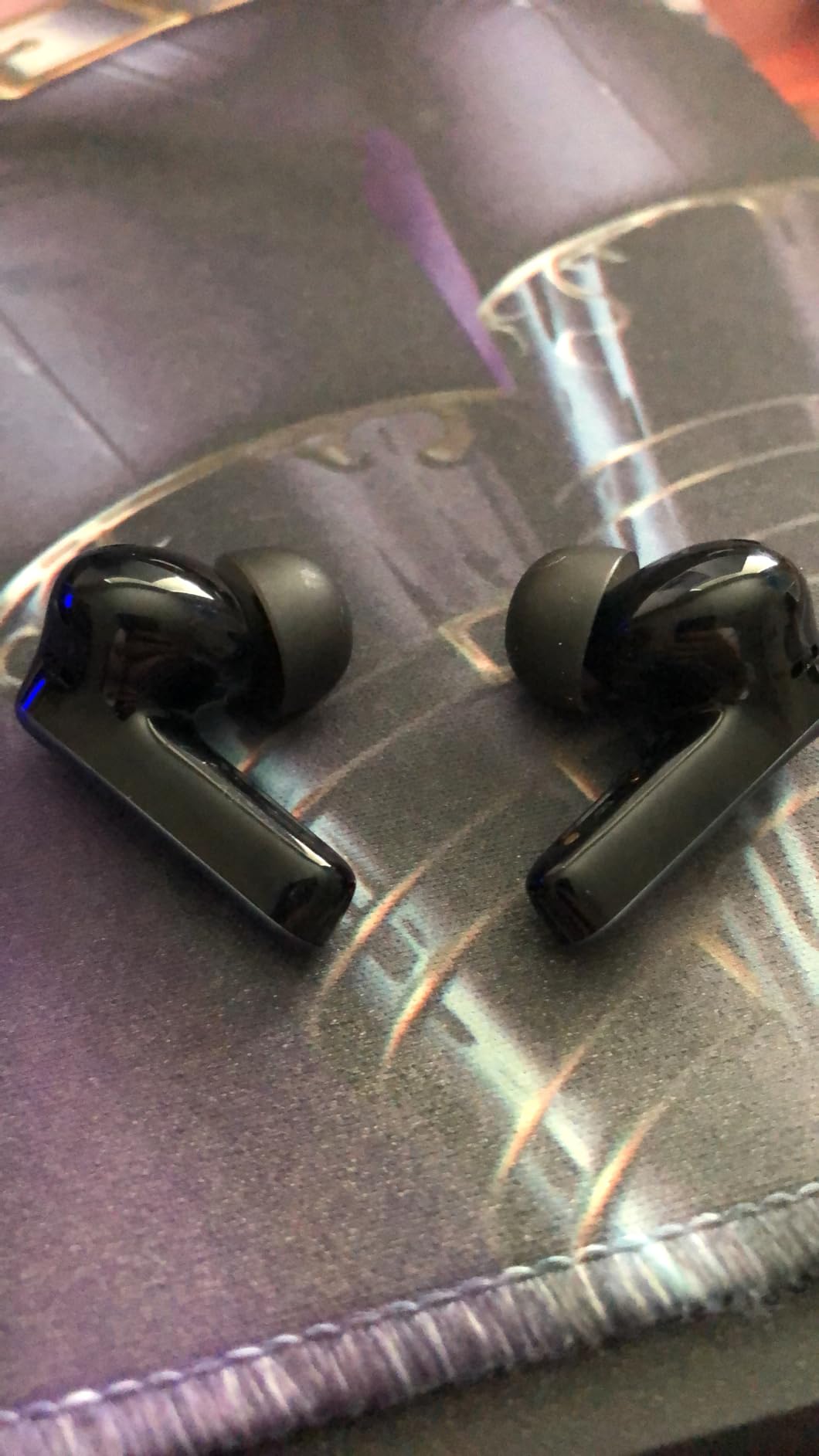 EarFun Air Pro 3 Noise Cancelling Wireless Earbuds Qualcomm® aptX™ Adaptive customer photo 2