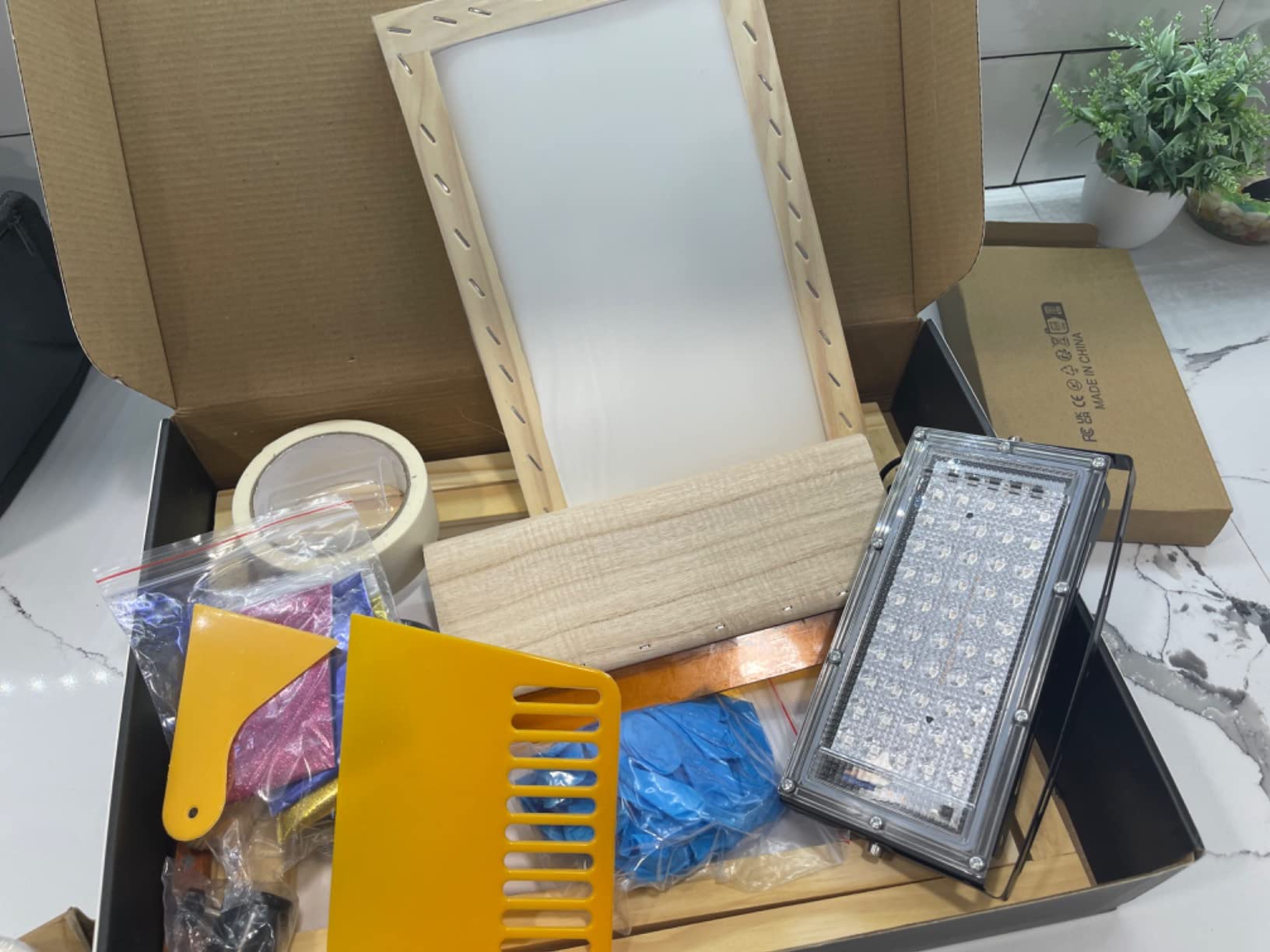 Pllieay 60pcs Screen Printing Kit with LED UV Exposure Lamp, 6 Colors Screen Printing Ink, 3 Size Wood Silk Screen Printing Frames, All The Screen Print Supplies in One Set customer photo 2