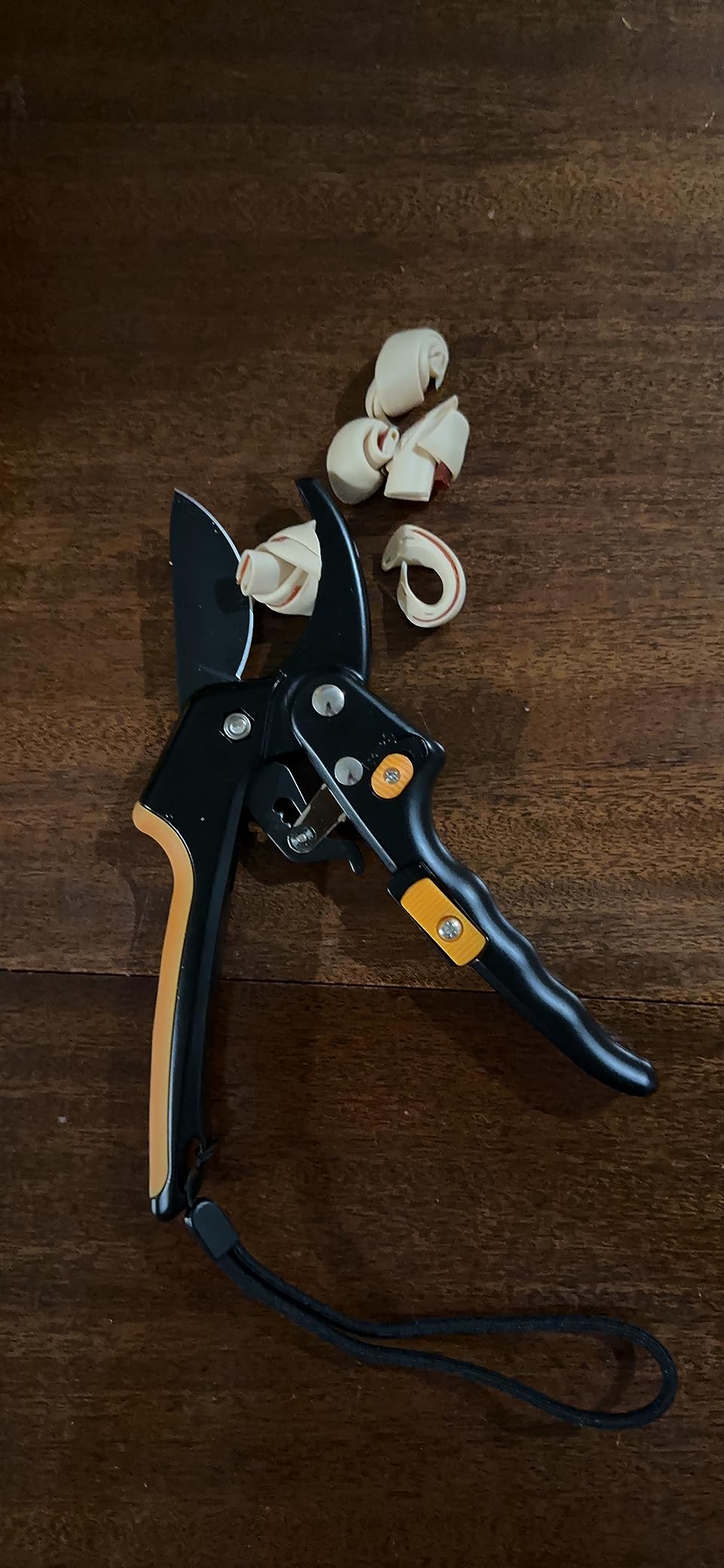 Gerossi Ratchet Pruning Shears Heavy Duty, Hand Pruners for Gardening customer photo 2