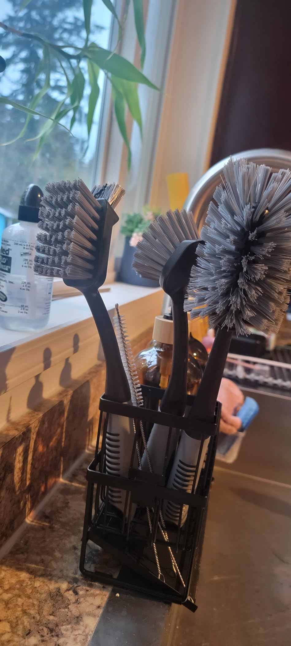 Dish Brush Set of 4 - Kitchen Scrub Brushes with Non-Slip Long Handle for Cleaning, Scrubber, Dishwashing, Dishes, Bottles, Straws, Cups, Pots & Sink, Black customer photo 2
