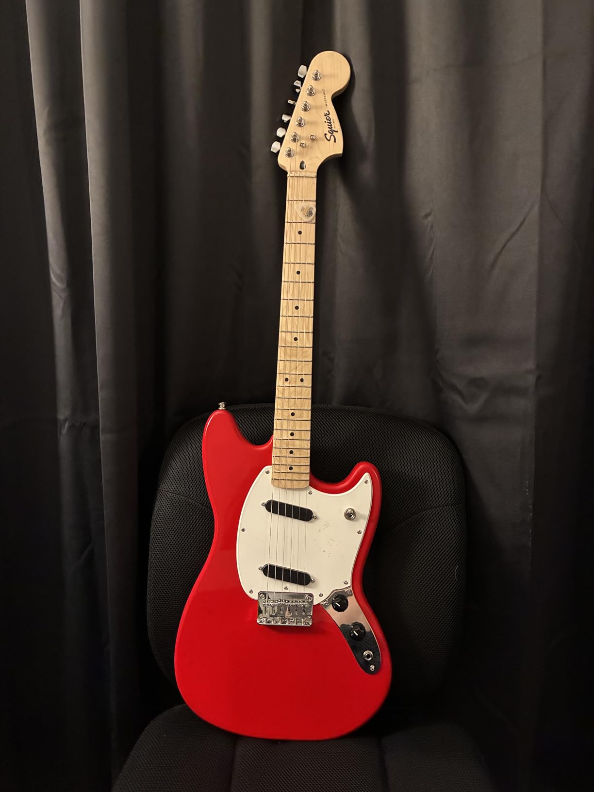 Squire Sonic Mustang Electric Guitar, Torino Red, Maple Fingerboard customer photo 1