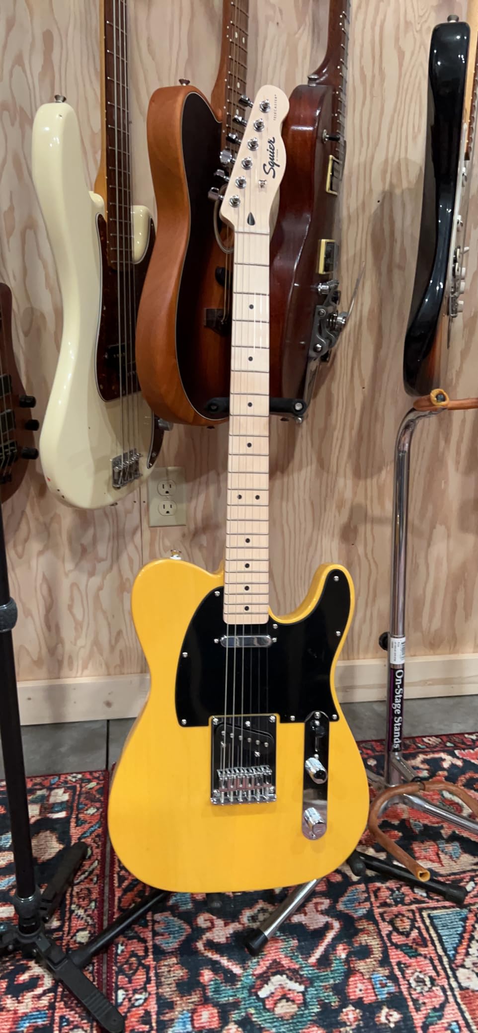 Squire Sonic Telecaster Electric Guitar, California Blue, Laurel Fingerboard customer photo 1