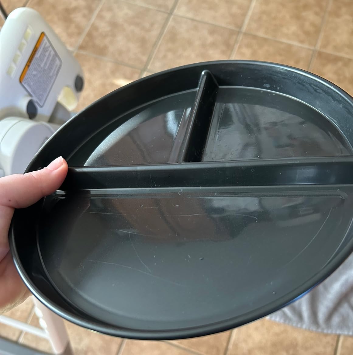 Portion Control Plate 9Inch 5PS, Round Divided Plates for Kids Adults,3 Compartment Plates Reusable,Microwave And Dishwasher Safa customer photo 2