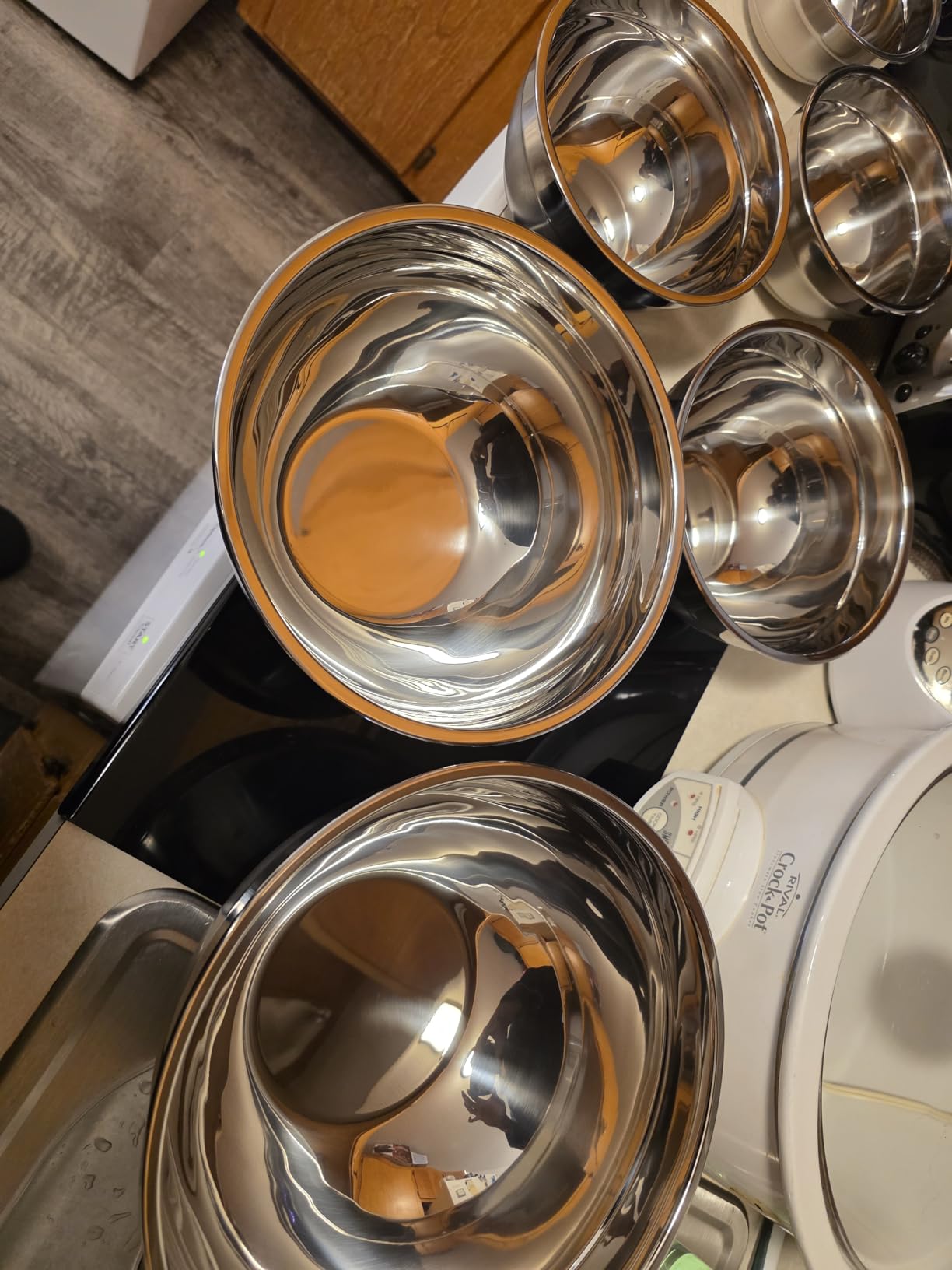 Mixing Bowls with Airtight Lids Set, 26PCS Stainless Steel Khaki Bowls with Grater Attachments, Non-Slip Bottoms & Kitchen Gadgets Set, Size 7, 4, 2.5, 2.0,1.5, 1QT, Great for Mixing & Serving customer photo 2