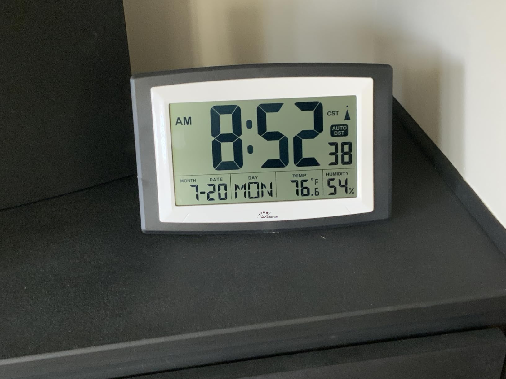 WallarGe Self-Setting Atomic Digital Wall Clock with Auto DST | Battery Operated, Large Display with Temperature, Date and Day, 4 Time Zones, Wall Mount/Desktop Clock for Classroom, Office customer photo 2