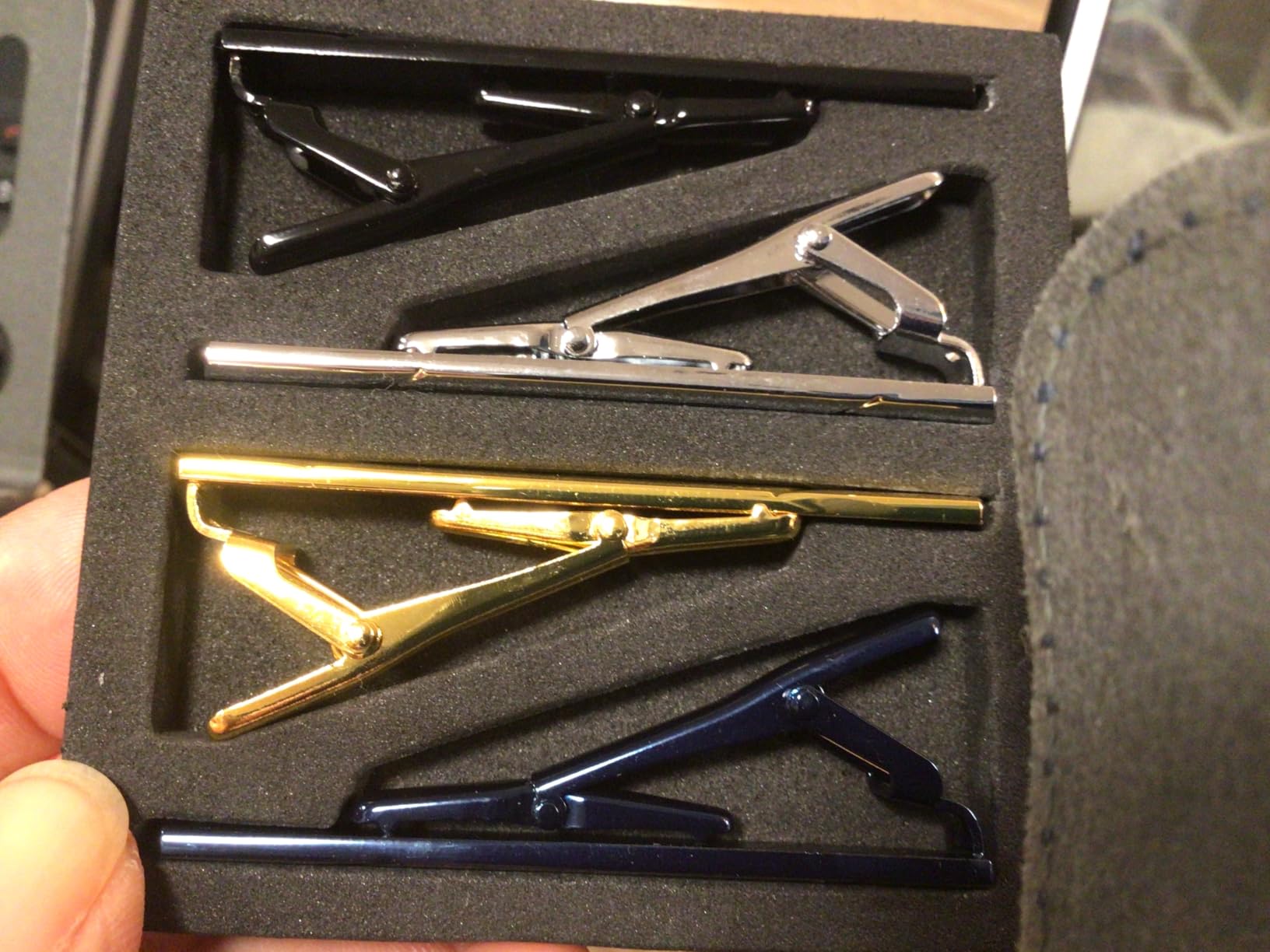 4Pcs Metal Tie Clips For Men Tie Bar with Gift Box customer photo 2