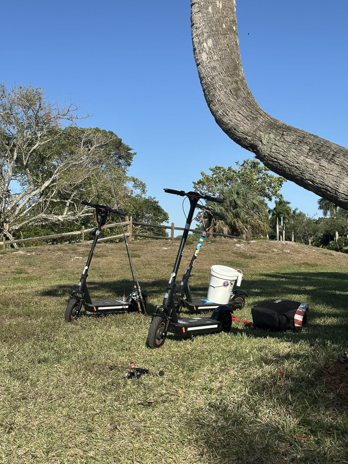 Hiboy MAX Pro Electric Scooter, 46.6 Miles & 22 MPH Commuting E-Scooter | 650W Peak Power Motor, 11