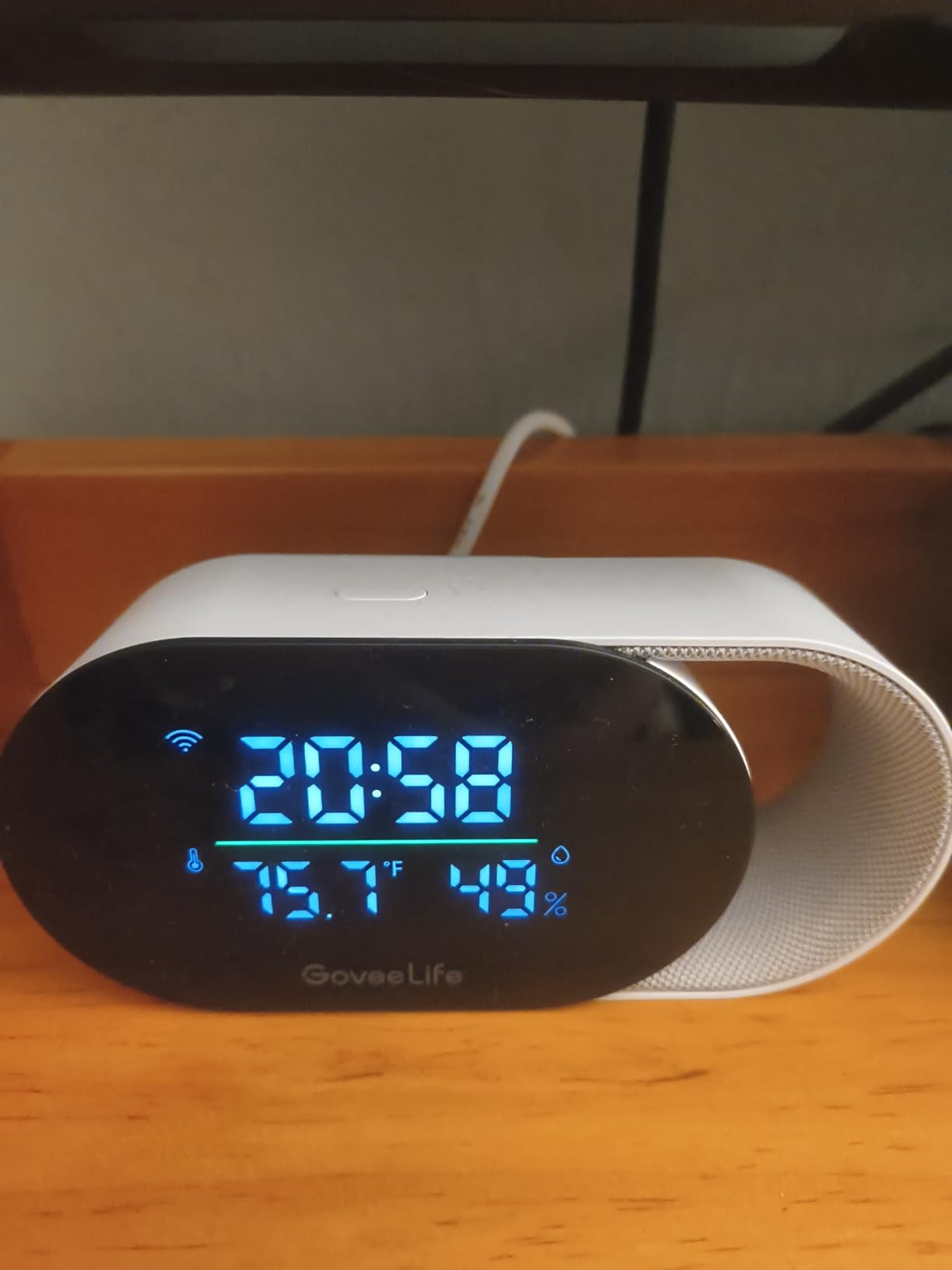 GoveeLife Smart Air Quality Monitor with PM2.5 H5106, LED Display Wired customer photo 2