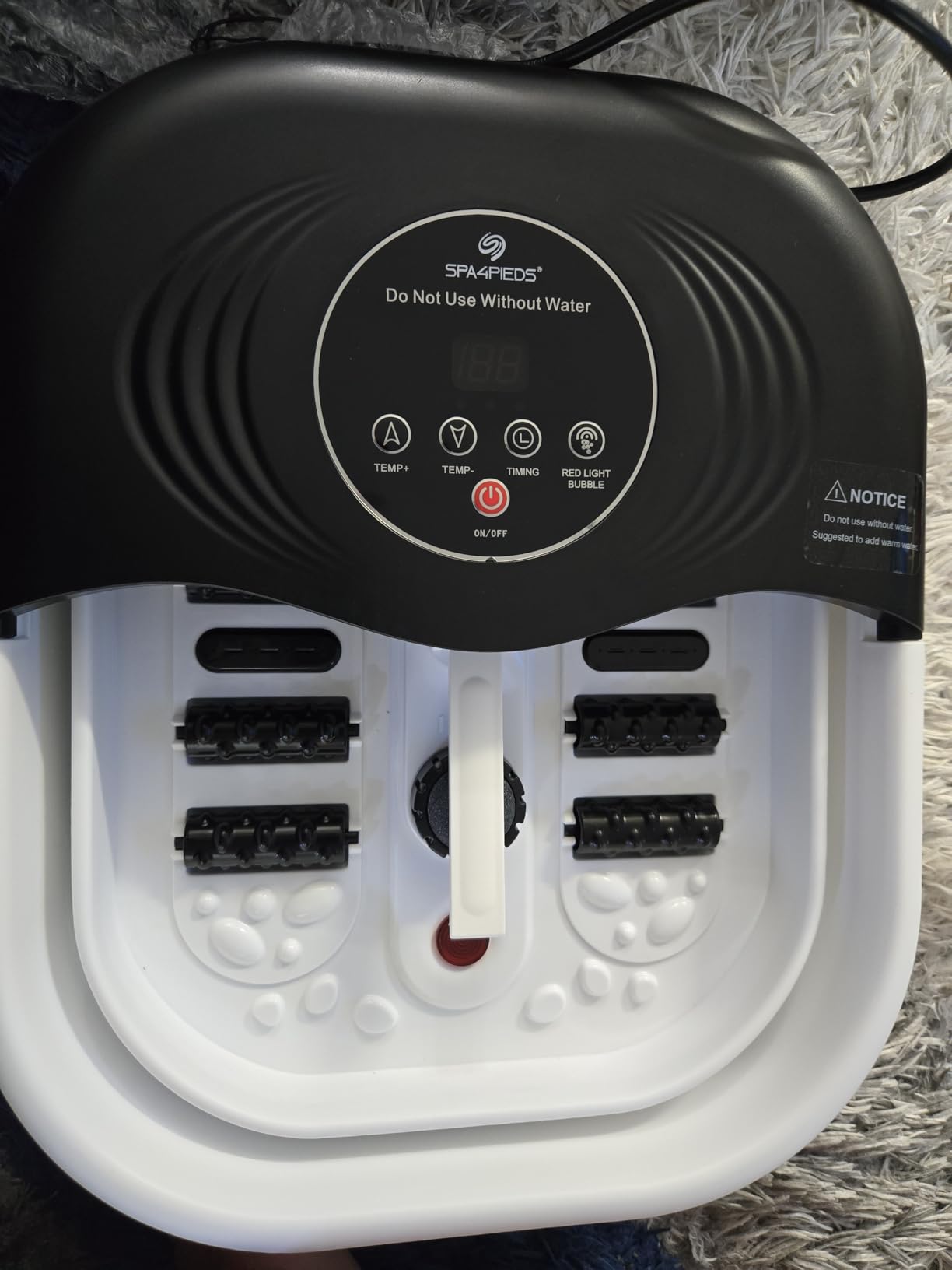 SPA4PIEDS Collapsible Heated Foot Spa Bath with Bubble, Foot Soaking Tub Featuring 8 Shiatsu Rollers, Pumice Stone and Built-in Timer for Mom, Dad and Foot Relaxation (Black) customer photo 2