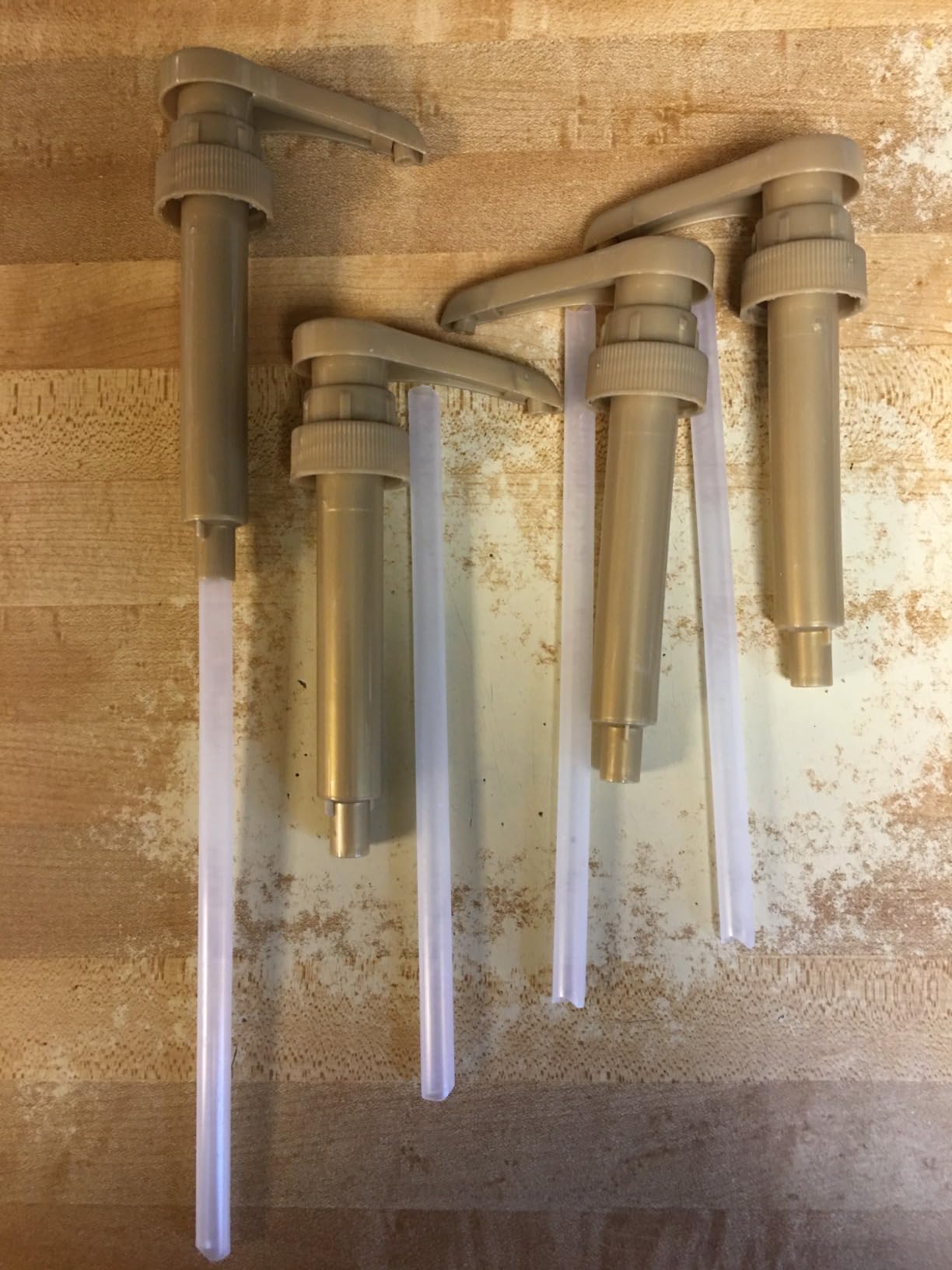 Coffee Syrup Pump Dispenser, 4 Packs of Syrup Pump for 750ml/25.4 oz Syrup Bottle, Gold Pumps for Coffee Syrup Bottle, works with Torani, DaVinci, Jordans Skinny 750ml Syrups Bottles (Gold) customer photo 2