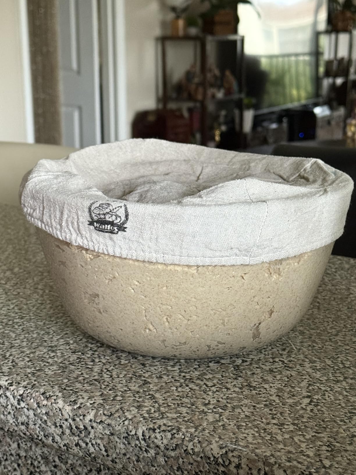WALFOS 6 Packs Bread Basket Liner Cloth, 9 inch round bread proofing basket cloth liner, Baking Dough Basket Cover Natural Rattan Banneton Proofing Cloth customer photo 1