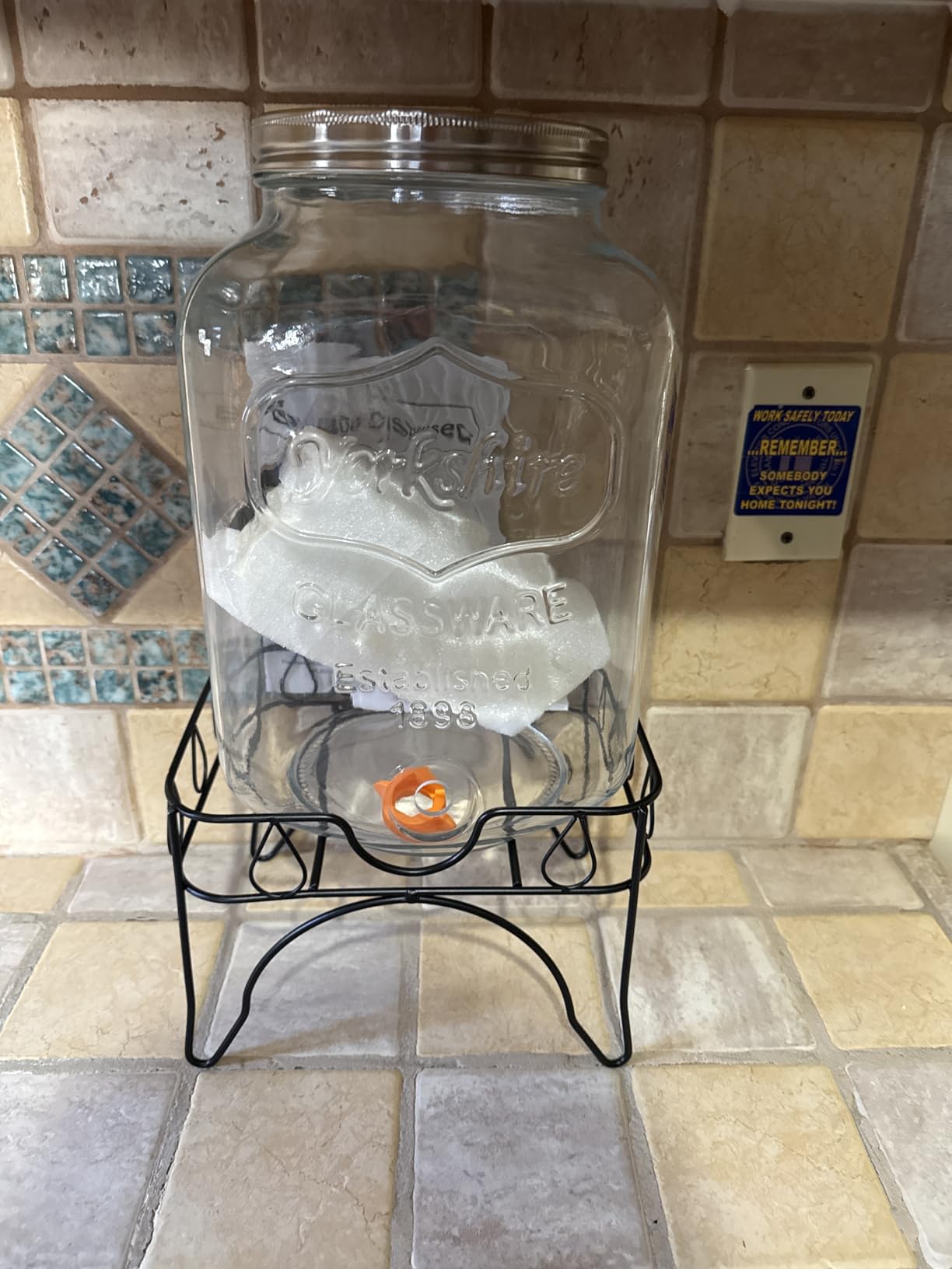 2 Gallon Glass Beverage Dispenser with Stand and Lid, 18/8 Stainless Steel Spigot - Glass Drink Dispensers for Parties - Mason Jar Drink Dispensers with Lids customer photo 1