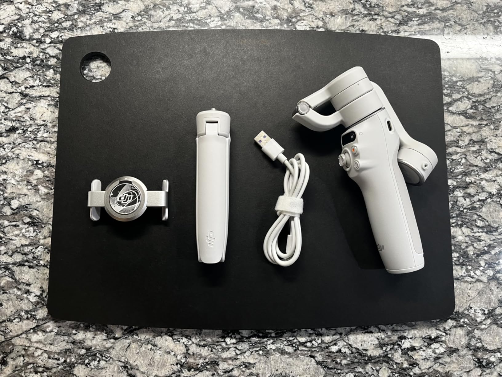 DJI Osmo Mobile 6, 3-Axis Phone Gimbal, Object Tracking, Built-in Extension Rod, Portable and Foldable, Gimbal Stabilizer for iPhone, Android, YouTube TikTok Video, Platinum Gray customer photo 1