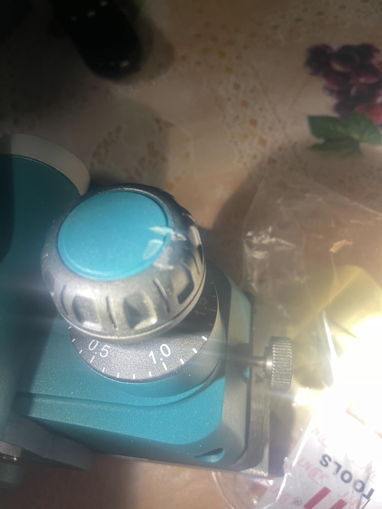 DNTI 6.6amp Corded Electric Handheld Planers 17000rpm Hand Planer Power Woodworking Tool Power Handheld Planer for Wood Chamfer DIY model 3-1/4 Inch Cut Width 58218 customer photo 1