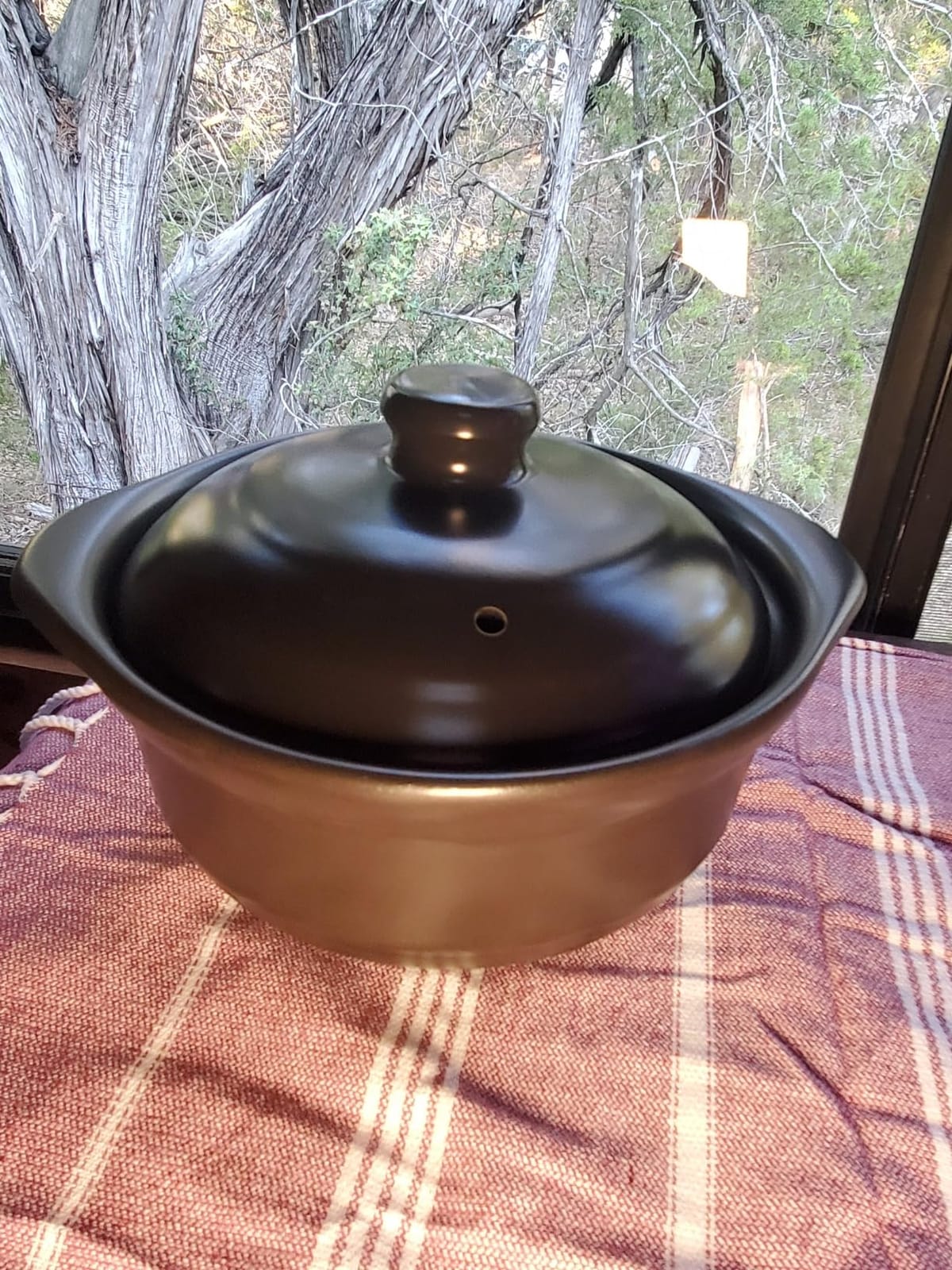 3.4-Quarts Clay Pot for Cooking with Lid for Cooktop, Black Ceramic customer photo 1