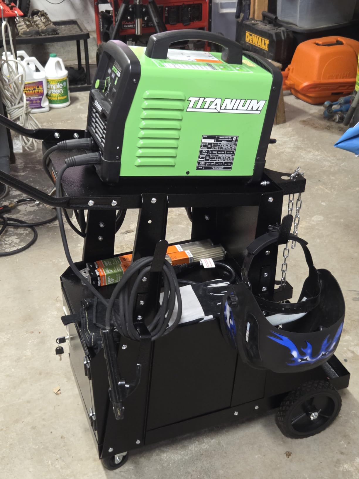 VEVOR Welding Cart, 3-Tier Welder Cart Heavy Duty 400 LBS Weight Capacity | 360° Swivel Wheels, 2 Tank Storage Safety Chains, Rolling MIG Welder Cart for TIG, ARC, MMA, Plasma Cutter Welding Machine customer photo 1