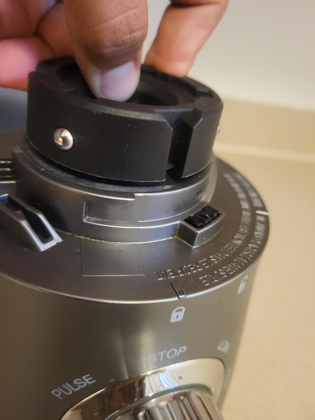 Cuisinart Compact Blender Juicer/Extractor, BJC-550 customer photo 2