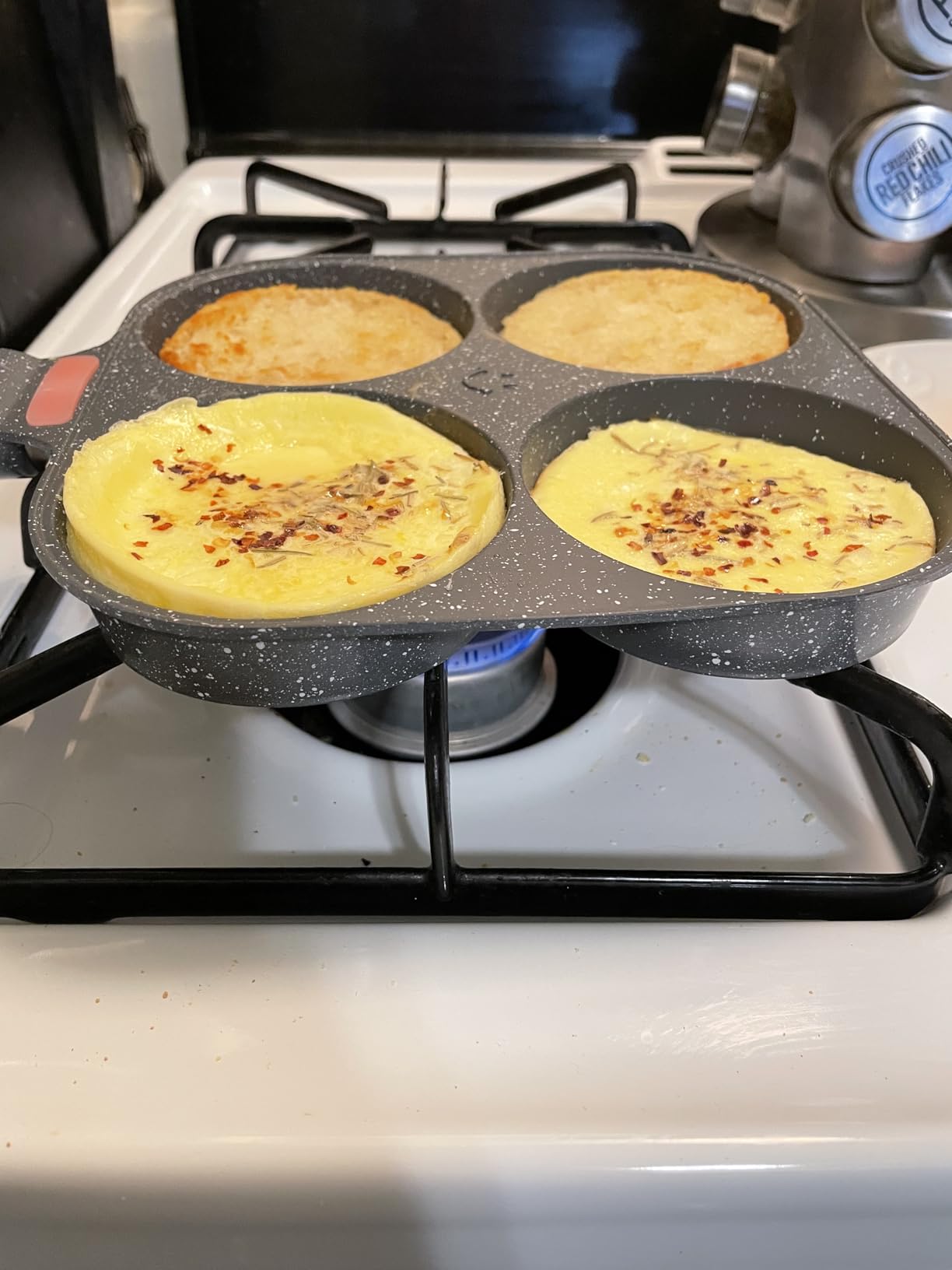 HUPECHAM 4-Cup Egg Pan Nonstick, and Granite Egg Frying Pan, Versatile Breakfast Skillet for Eggs, Pancakes, Plett, Crepes, Compatible with Gas Stove and Induction Cooktop customer photo 1