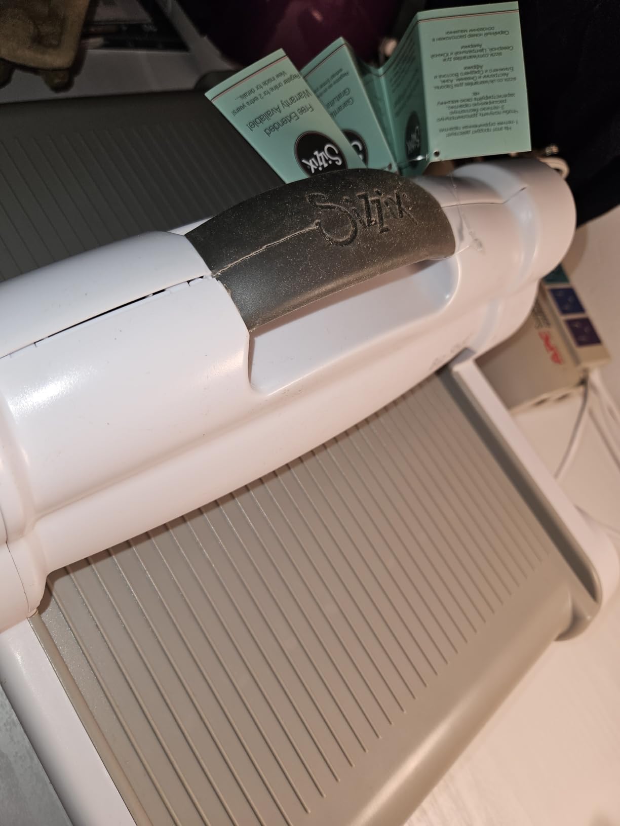 Sizzix Big Shot Plus Starter Kit (9