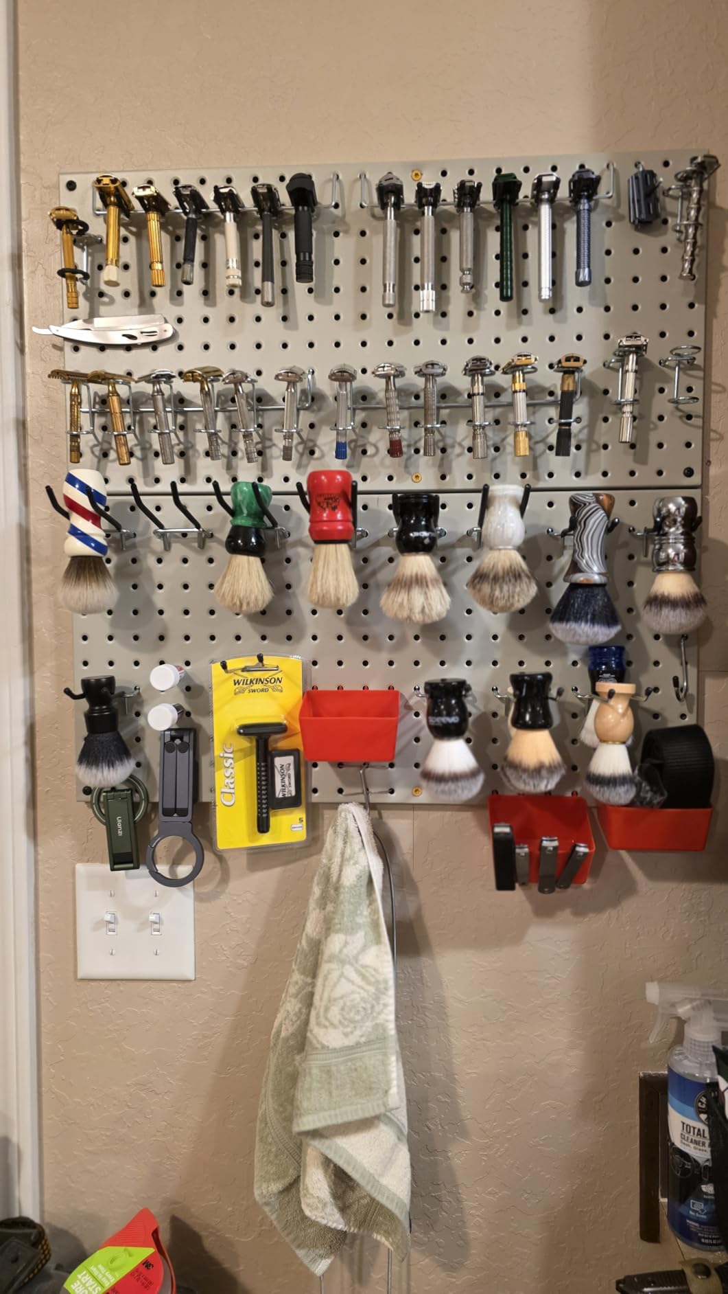 Ultrawall Metal Pegboard Wall Panels, Peg Boards for Garage Tool Storage | Heavy Duty Pegboard Tool Storage Kit for Home, Craft Room Black 4 Pcs customer photo 1
