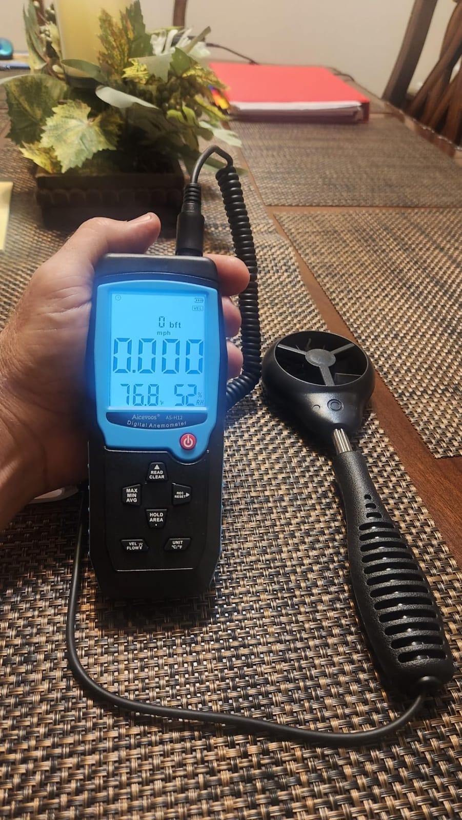 H12 Digital Anemometer Handheld Wind Speed Meter with Extended Wind Sensor, Measures Wind Speed Wind Flow Temperature and Humidity CFM Air Flow Velocity Meter with Big Backlit Screen customer photo 1