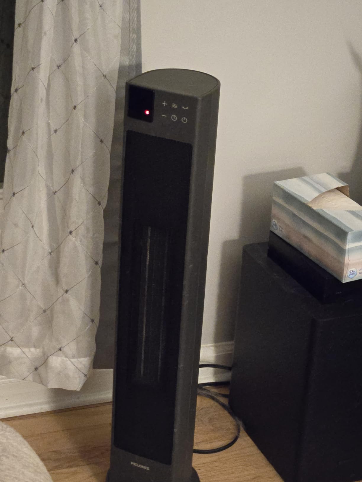 PELONIS 30” Ceramic Tower Space Heater with Adjustable Thermostat for Large Room, 75° Oscillation, Remote Control & 12H Timer, Tip-Over Switch & Overheating Protection, 1500W, PHF15RSAPH30, Black customer photo 2
