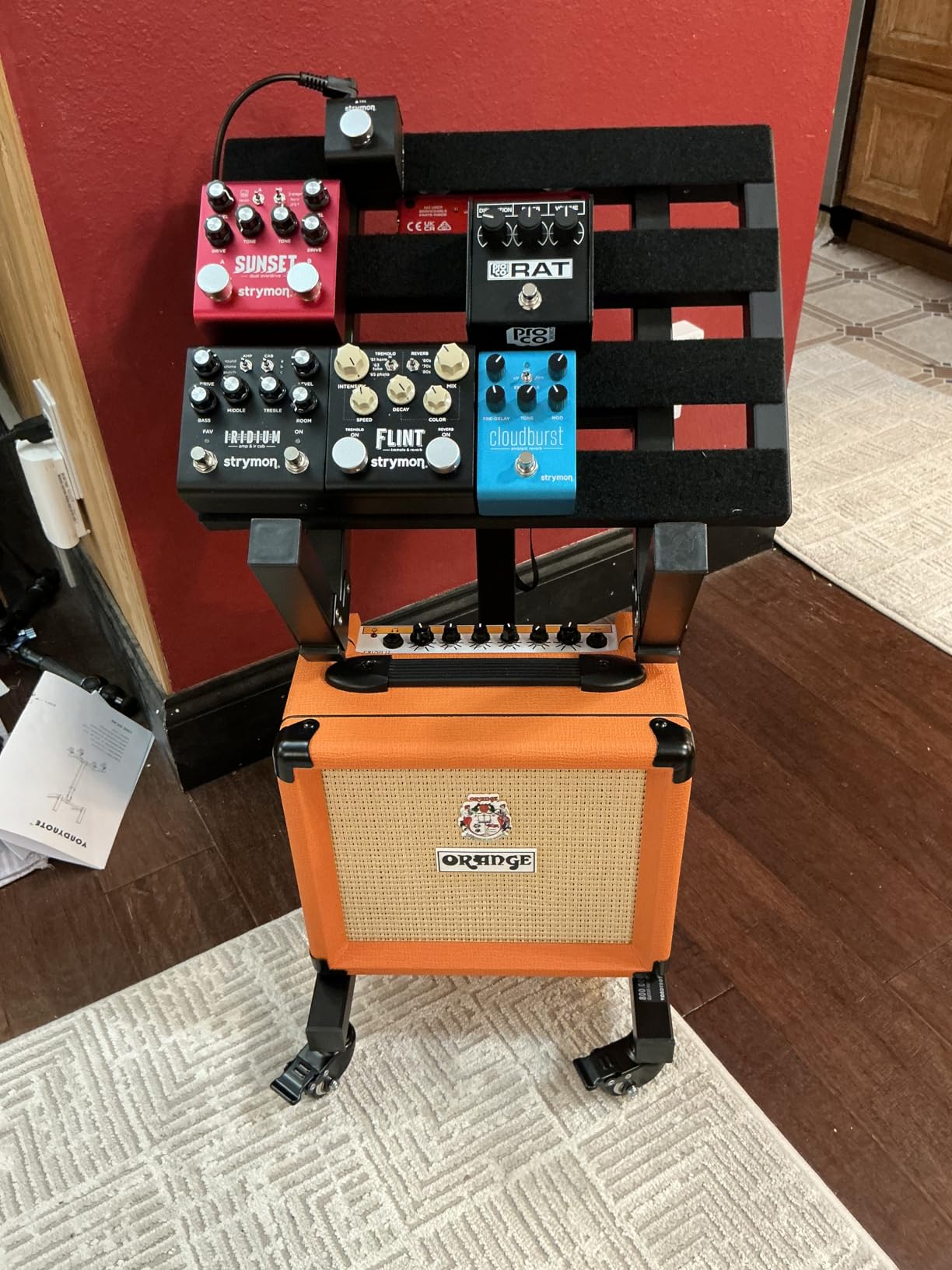 Vondynote Guitar Amp Stand with Wheels Adjustable Combo Amp Stand Tilt Back customer photo 1