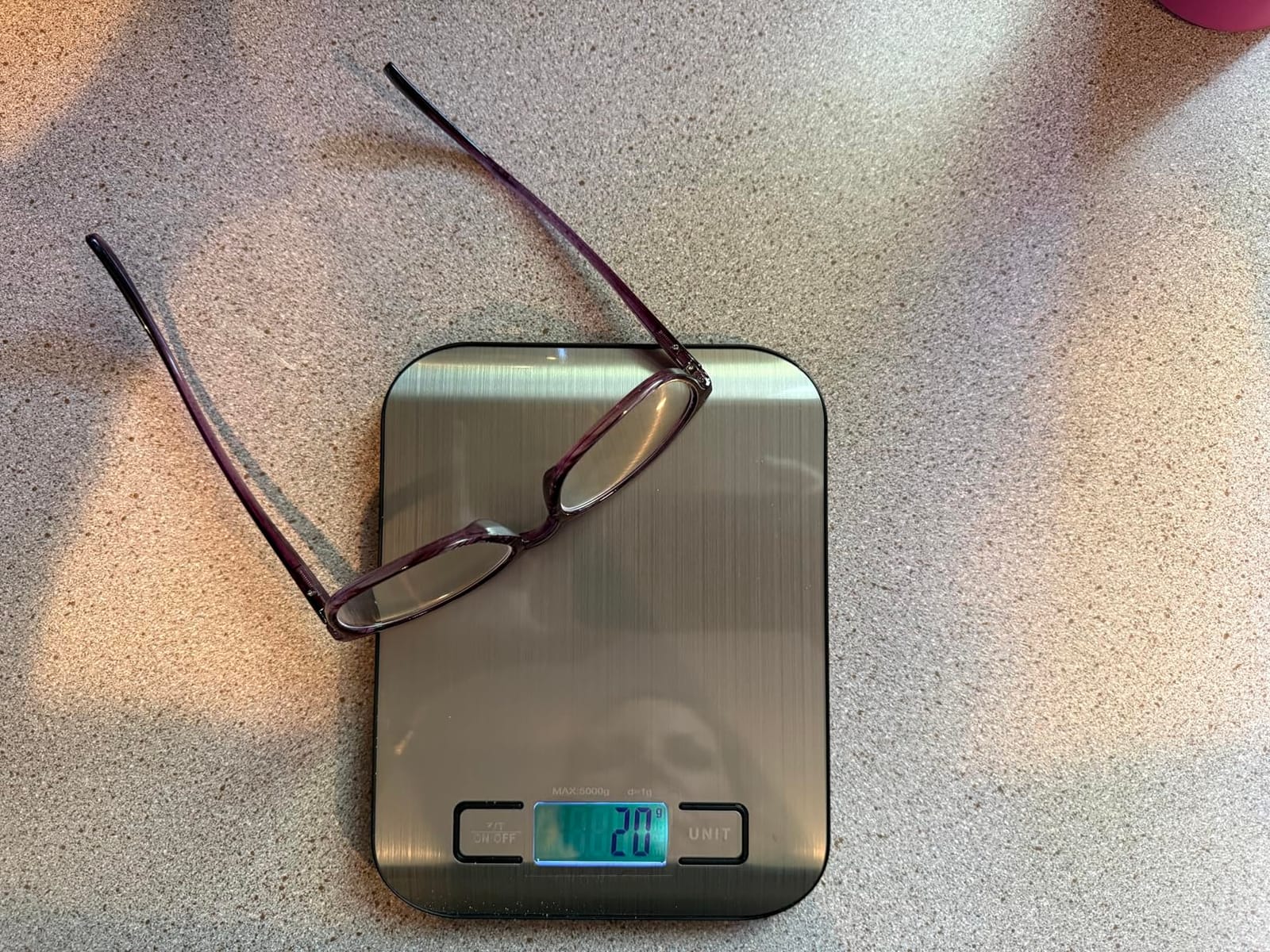 CROWNFUL Food Scale, 33lb Rechargeable 304 Stainless Steel Digital Kitchen Scale Weight Grams and Ounces with LCD Display and Type-C Charging for Meal Prep, Baking and Cooking customer photo 1