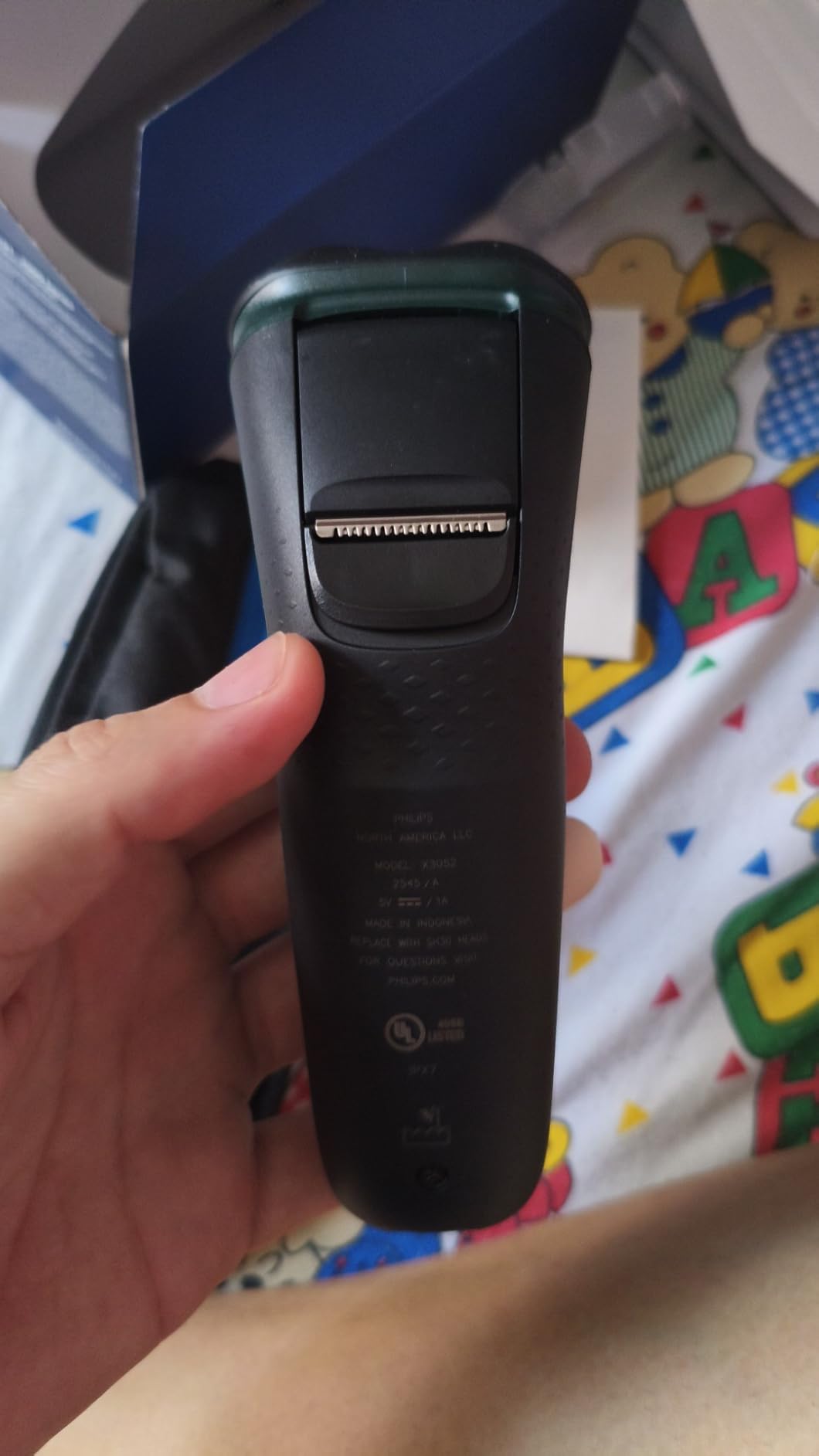 Philips Norelco 2600 Electric Shaver, Dark Forest Green customer photo 1