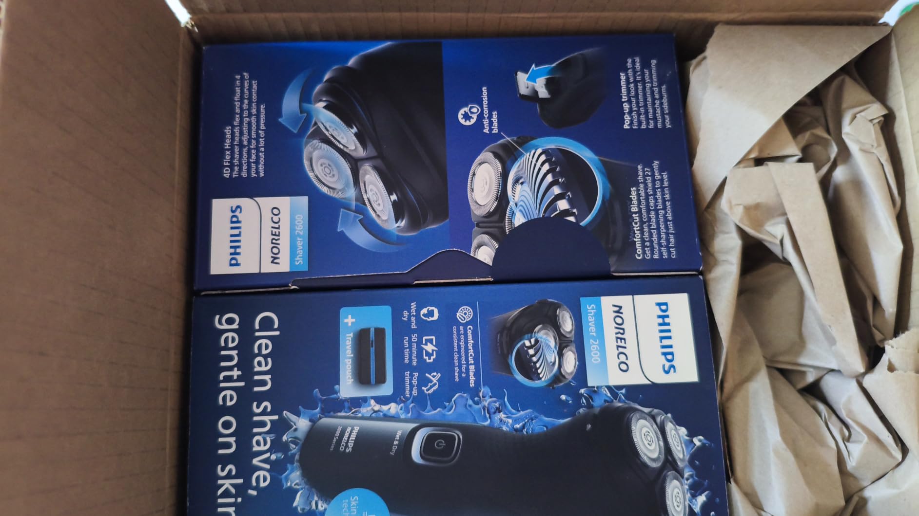 Philips Norelco 2600 Electric Shaver, Dark Forest Green customer photo 2