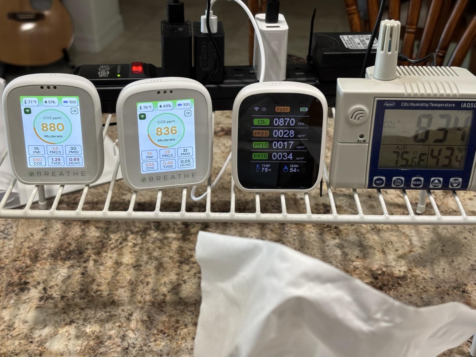BREATHE Airmonitor Plus Indoor Air Quality Monitor w/CO₂, PM & App. Gen 2. | Professional-Grade NDIR Sensor, PM1, PM10, TVOC, Formaldehyde, Smart Alerts, 90-Day History, CSV Export. 6 Hour Battery Life. customer photo 2