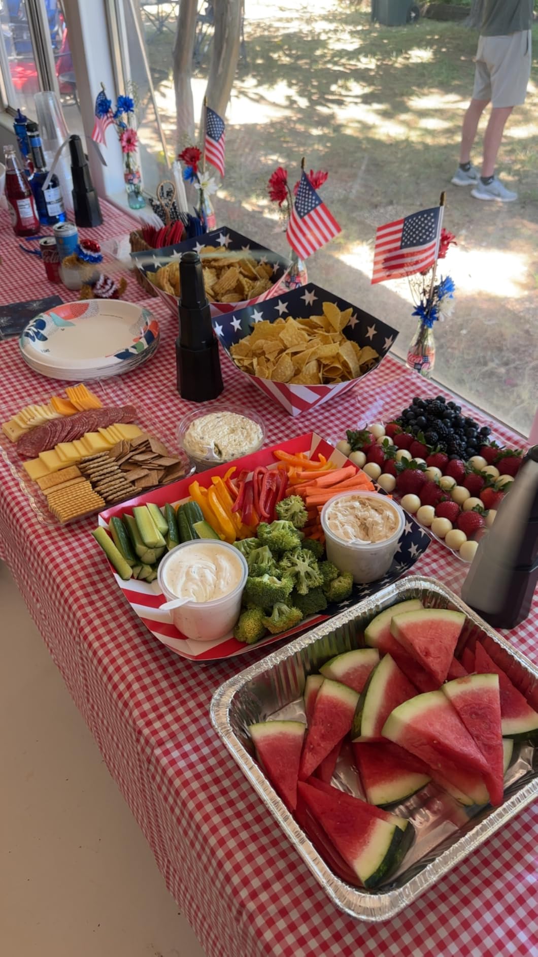 6 Pack White Serving Tray - 9 x 13 Inch, Heavy Duty White Serving Trays and Platters for Party - Premium Serving Platters customer photo 1