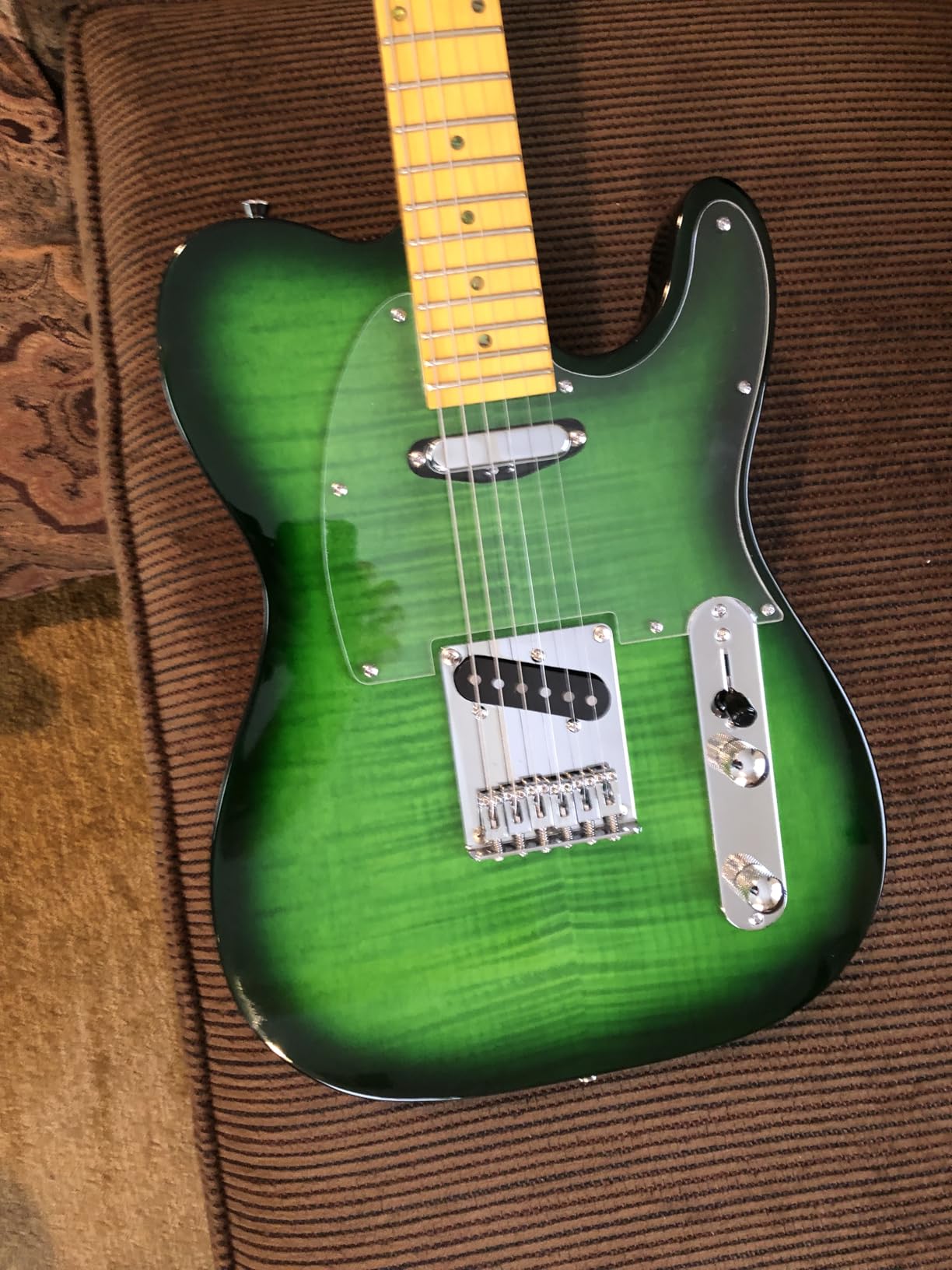 Leo Jaymz TL Style Electric Guitar with Flame Maple Top - High Gloss Mahogany Body and Hard Maple Neck - High Transparent Acrylic Pickguard (Transparent Purple) customer photo 1