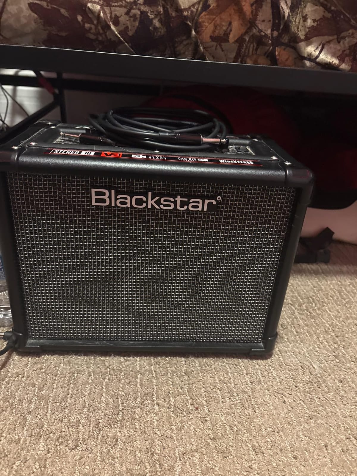 Blackstar ID: Core V4 Stereo 10, 10 watt 2x3 inch Digital Combo Amp w/ | Watt 2x3 inch Digital Combo Amp with Power Reduction and 4 channel USB-C Output customer photo 1