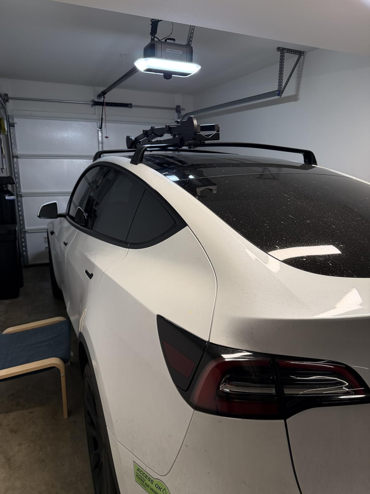 Roof Bike Rack, Upright Dual-Arm Rooftop Bike Carrier for Car SUV customer photo 2